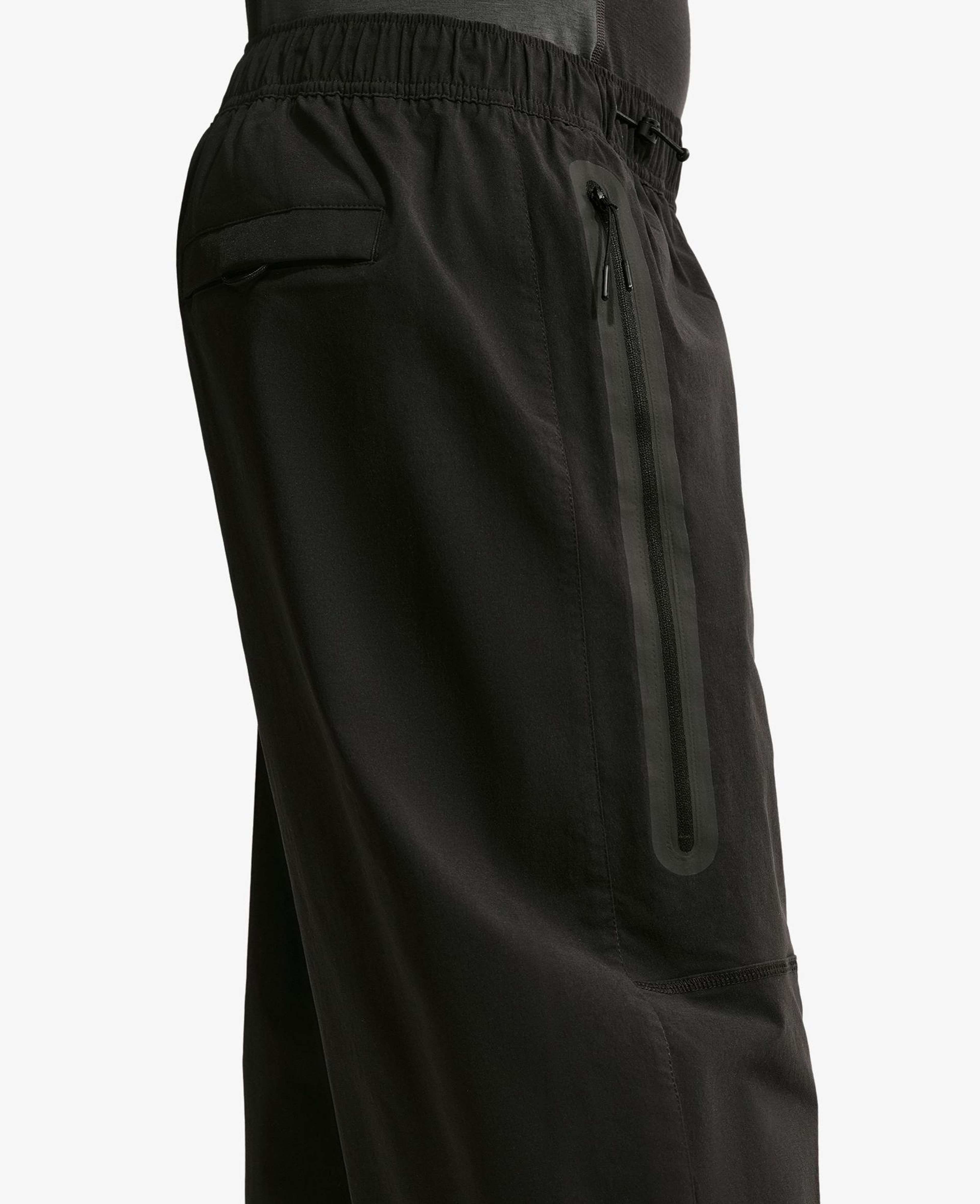 Nike Dri-Fit Tech Erkek Siyah Eşofman Altı