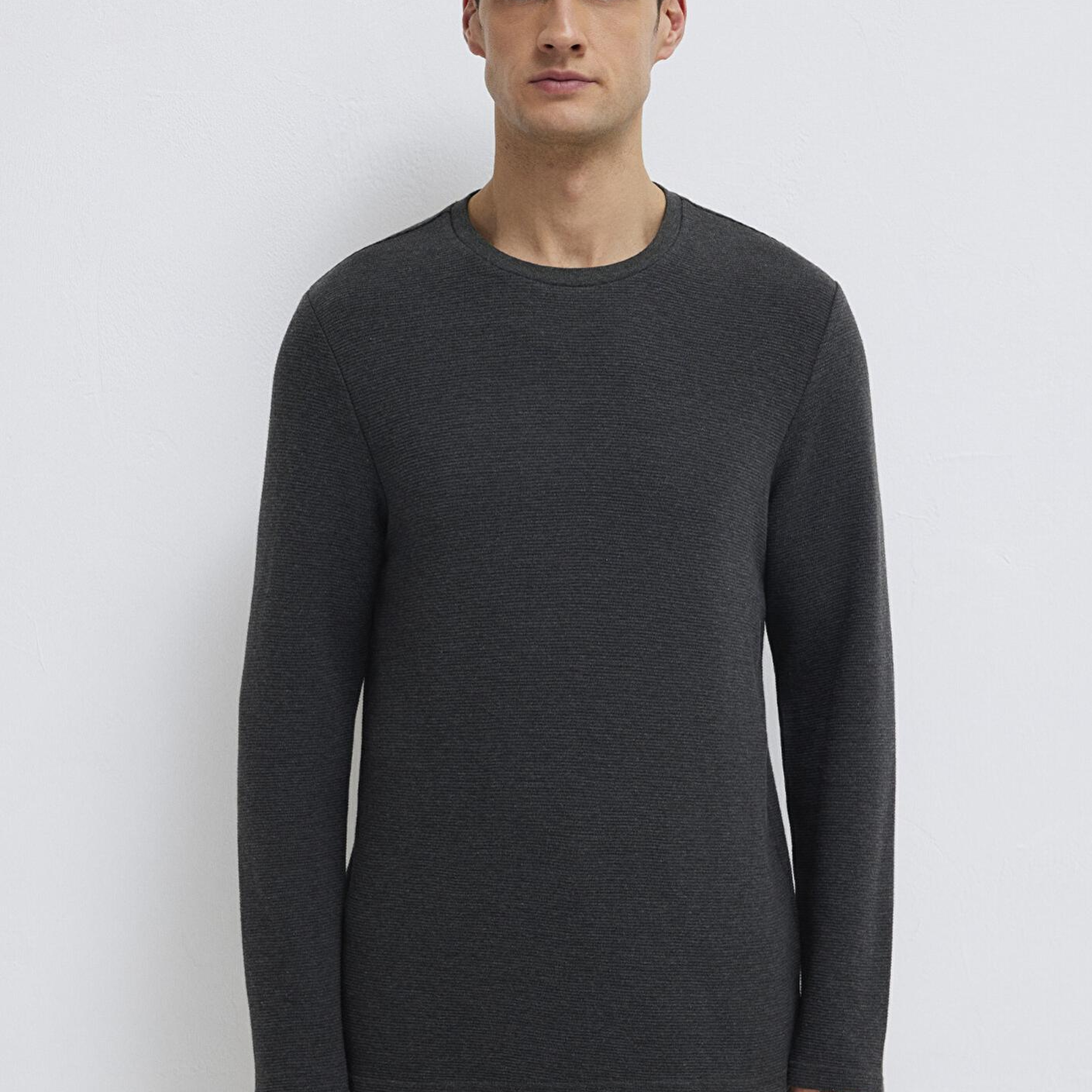 Mavi Uzun Kollu Dokulu Antrasit Tişört Slim Fit / Dar Kesim 064622-26834