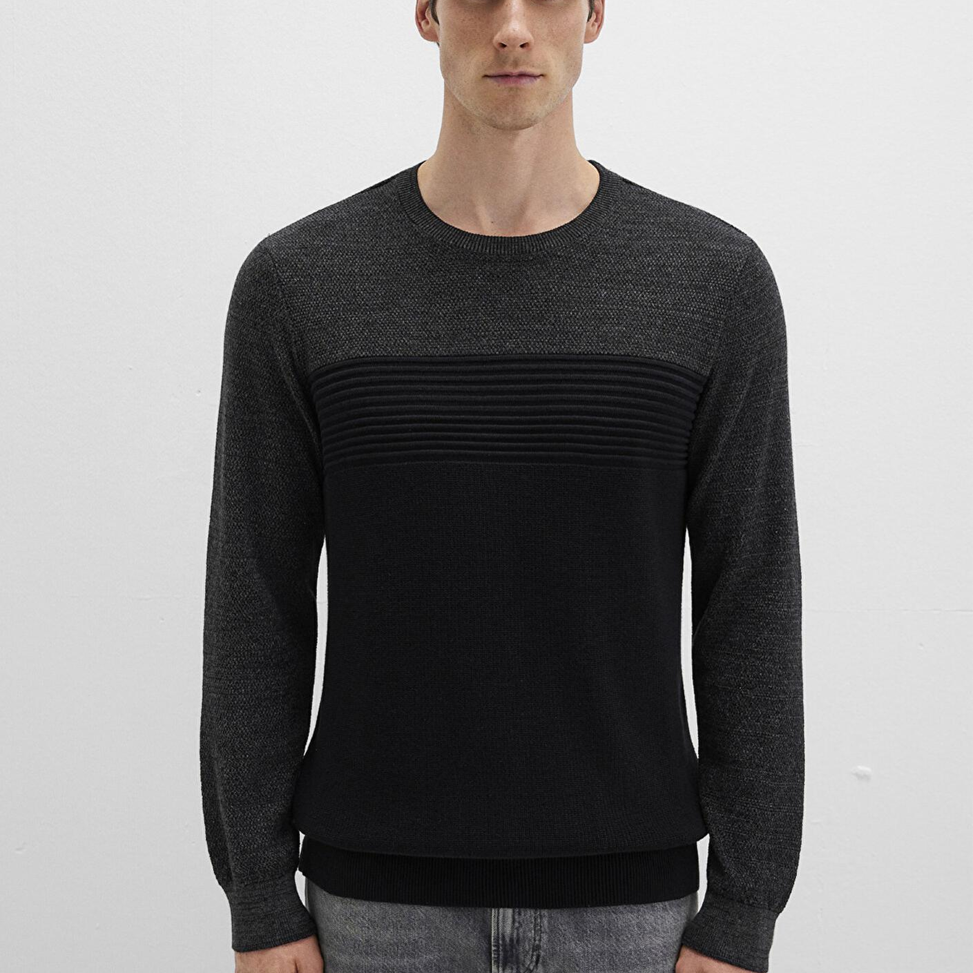 Mavi Blok Renkli Bisiklet Yaka Kazak Fitted / Vücuda Oturan Kesim 070377-900