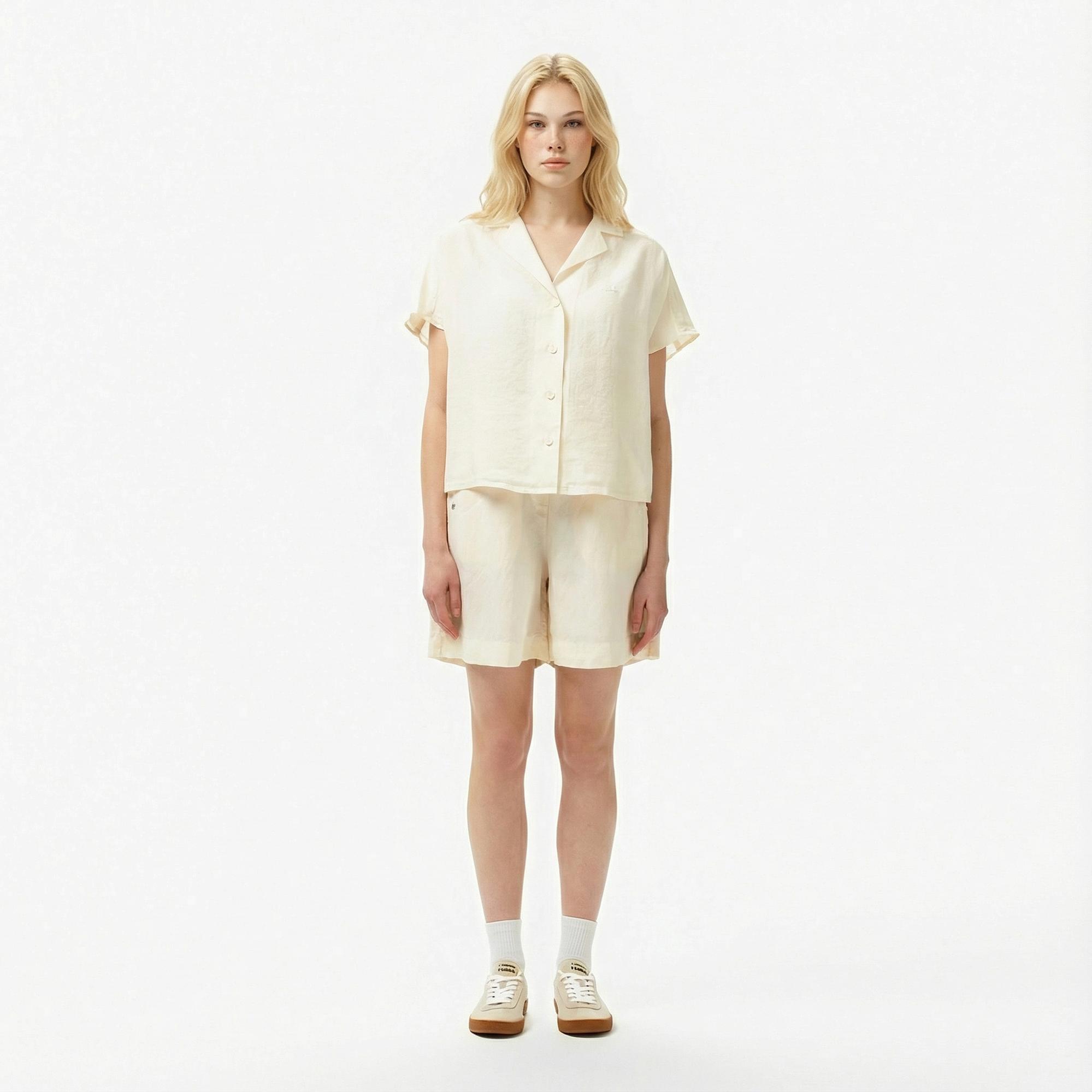 Lacoste Kadın Regular Fit Kısa Kollu Keten Beyaz Gömlek