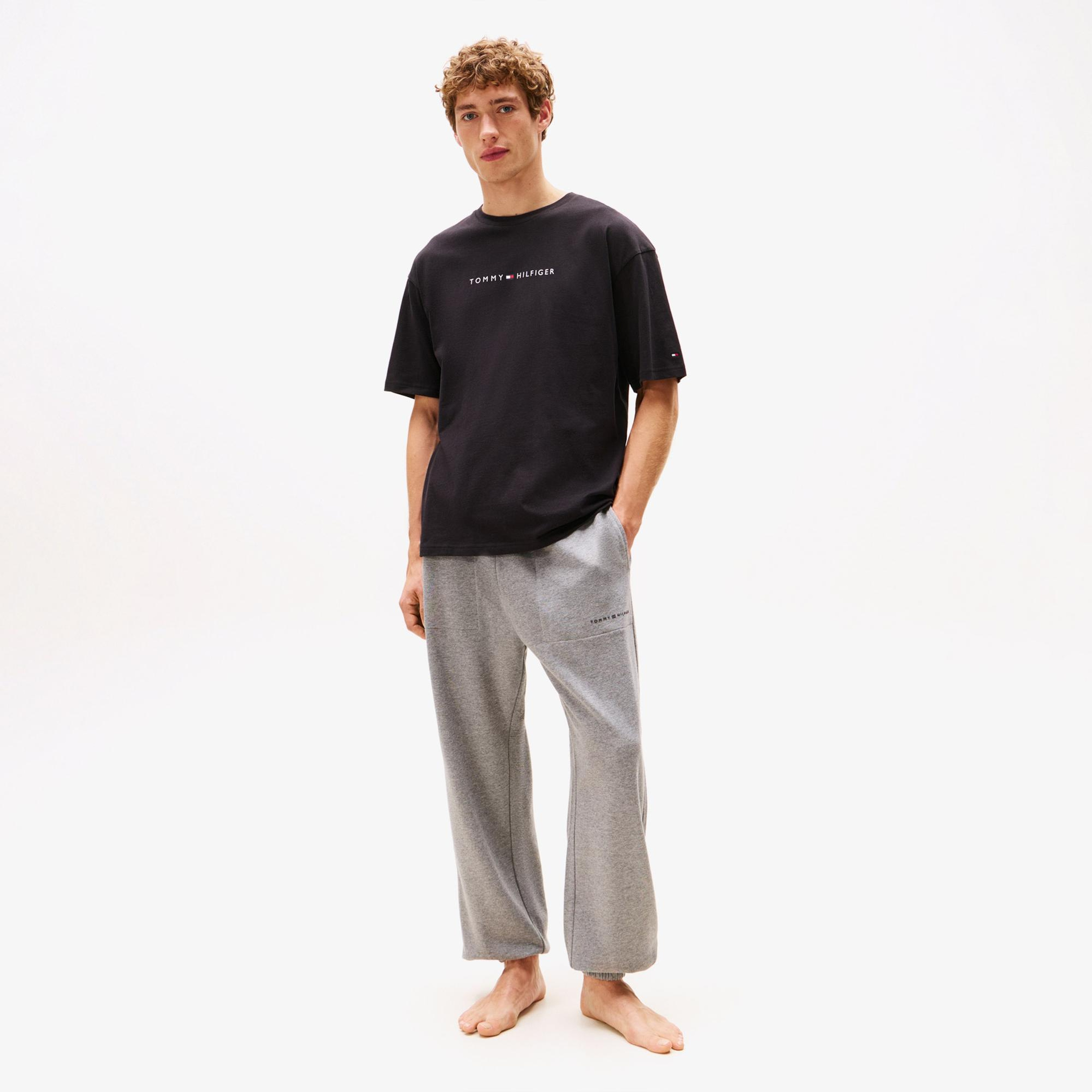 Tommy Hilfiger Logo Erkek Siyah T-Shirt