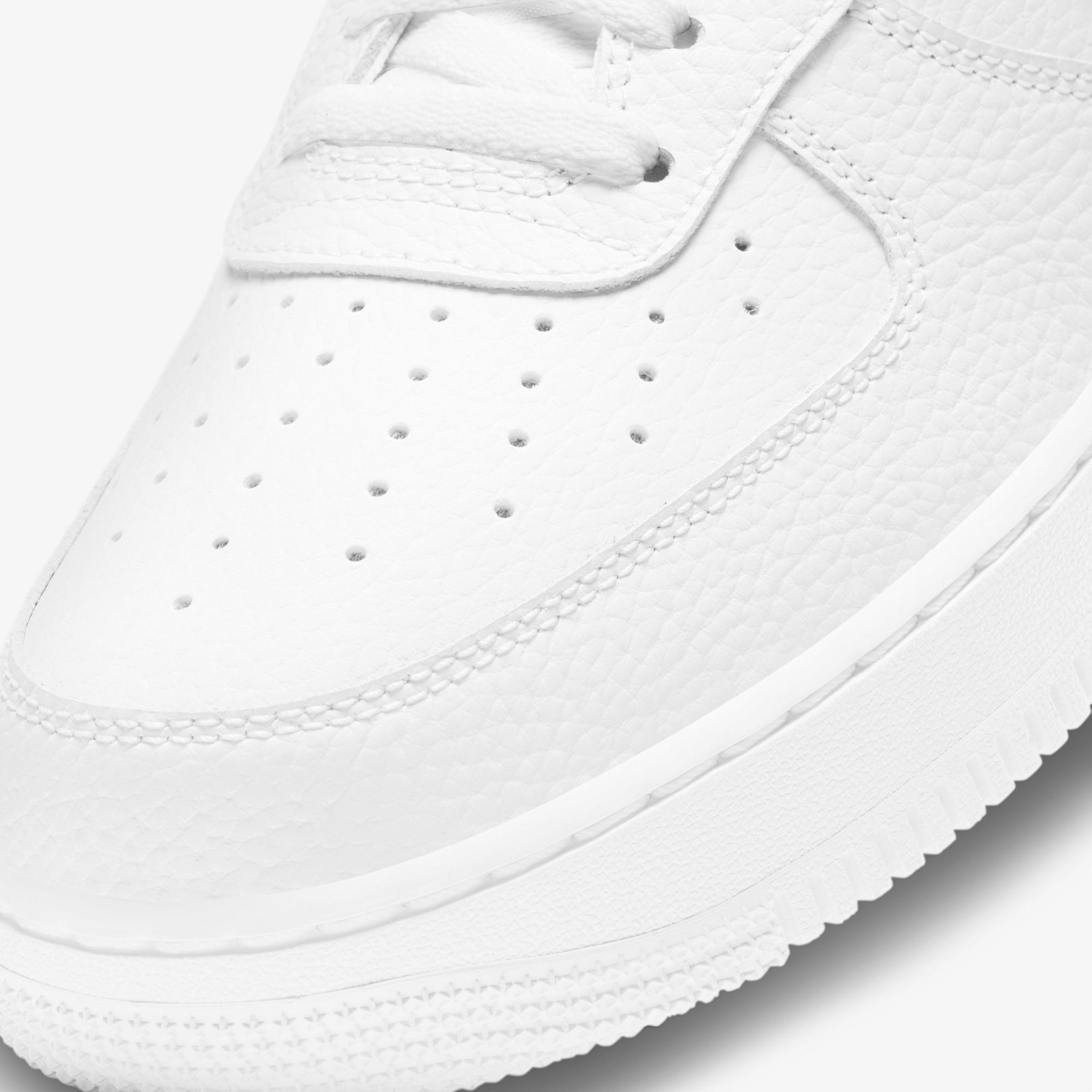 Nike Air Force 1 '07 Erkek Beyaz Spor Ayakkabı