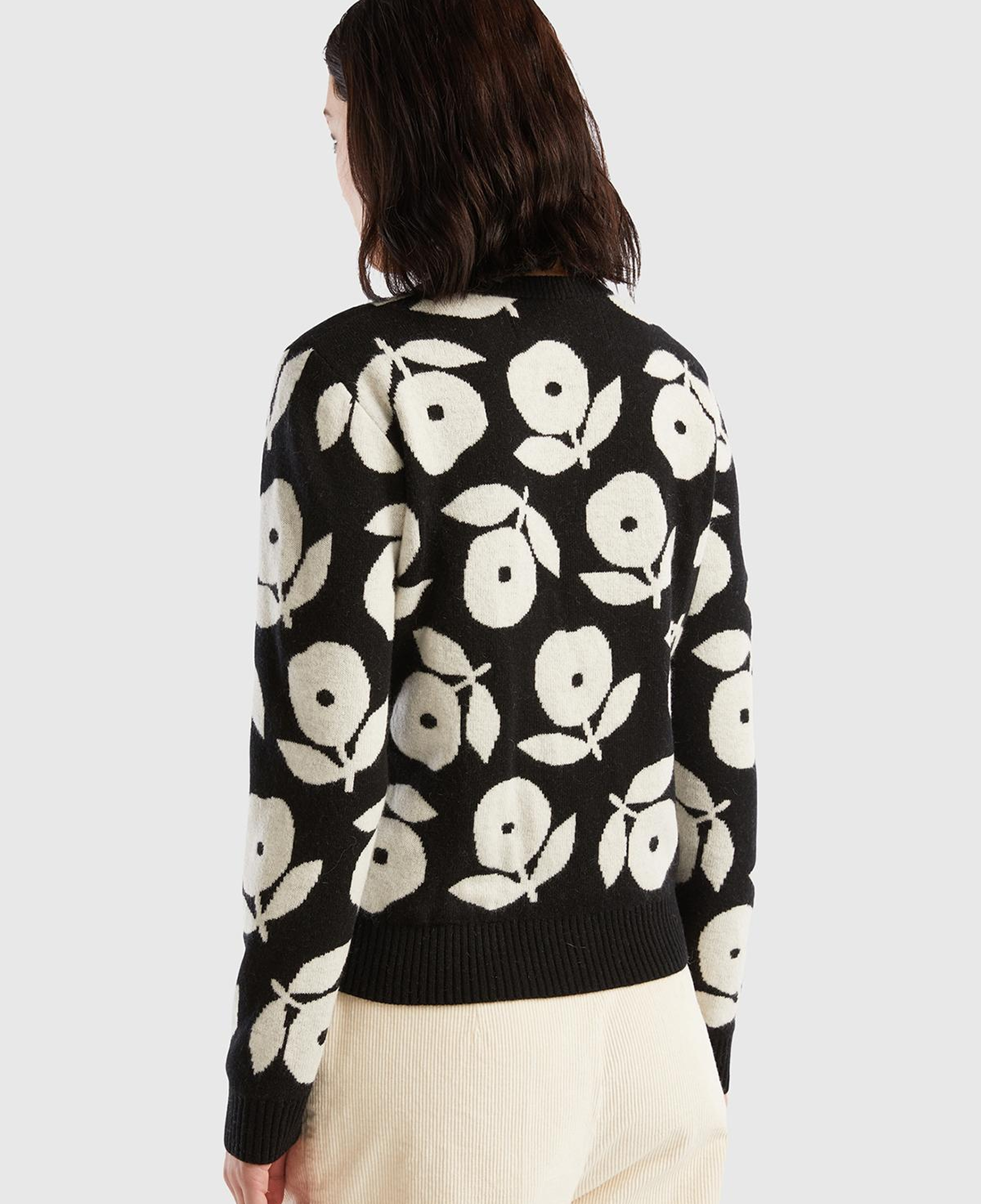 Kadın Siyah Yün Karışımlı Çiçek Desenli Kazak