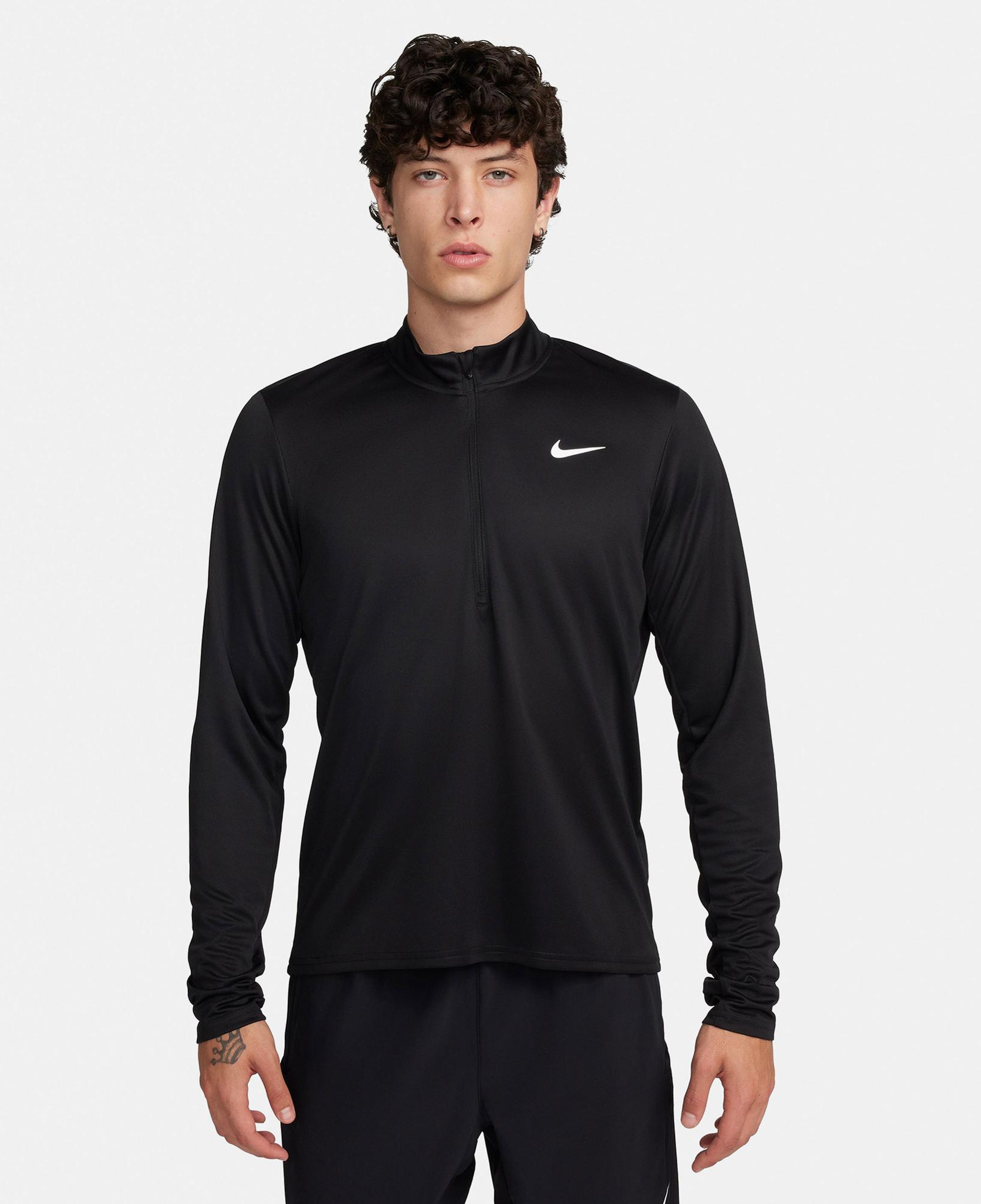 Nike Dri-Fit Pacer Erkek Siyah T-Shirt