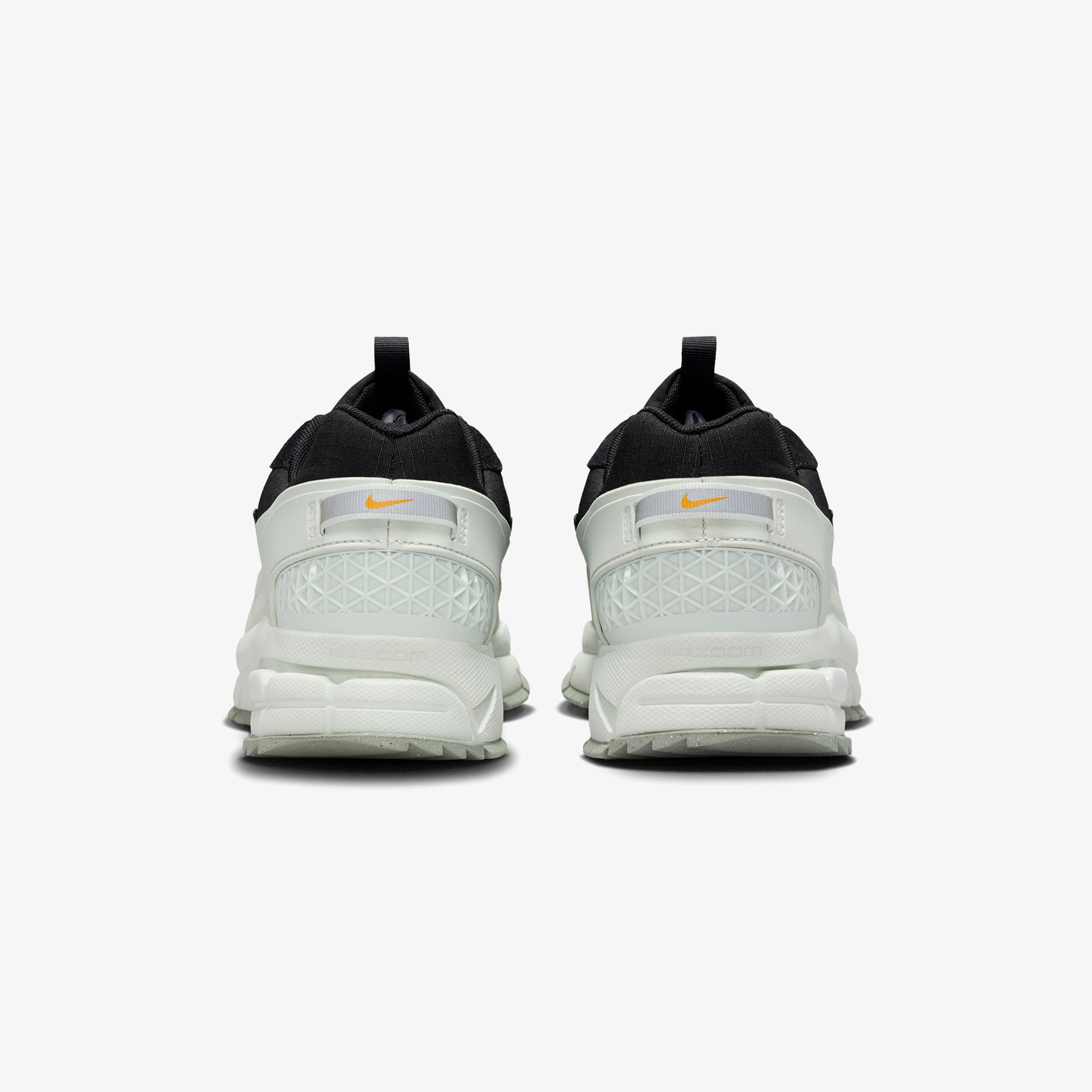 Nike Zoom Vomero Roam Erkek Siyah Spor Ayakkabı