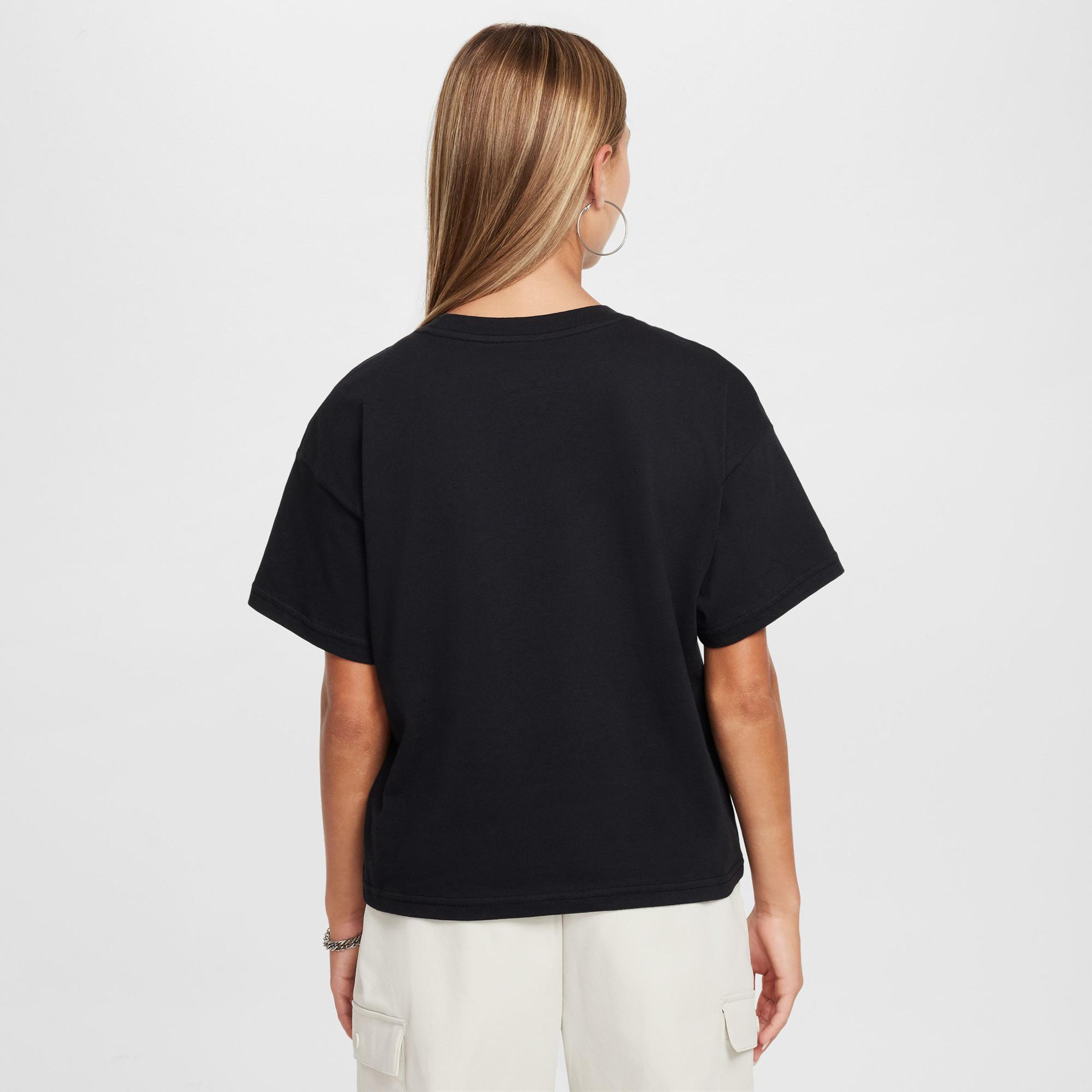 Nike Sportswear Boxy Essential Çocuk Siyah T-Shirt