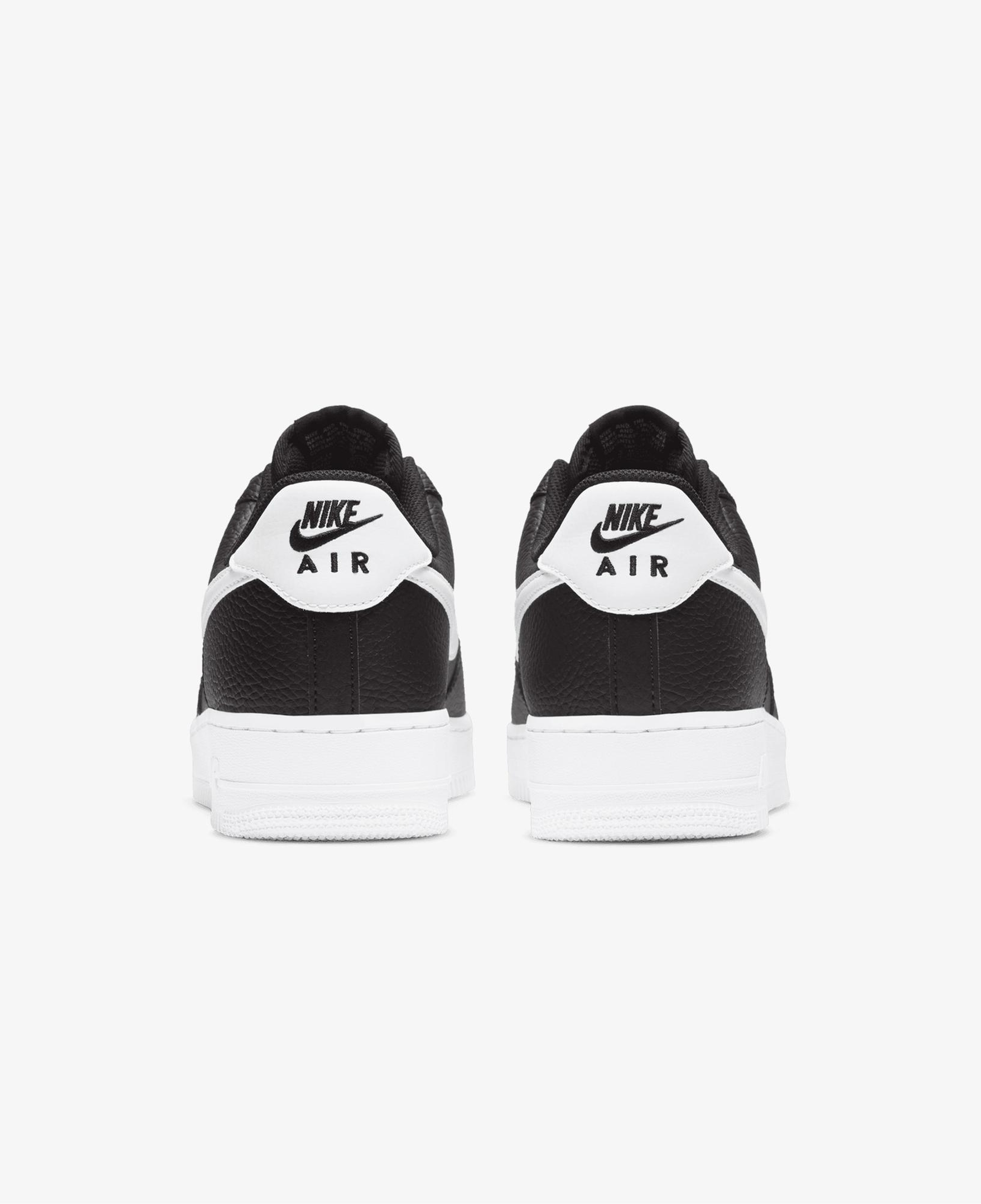 Nike Air Force 1 '07 Erkek Siyah Spor Ayakkabı