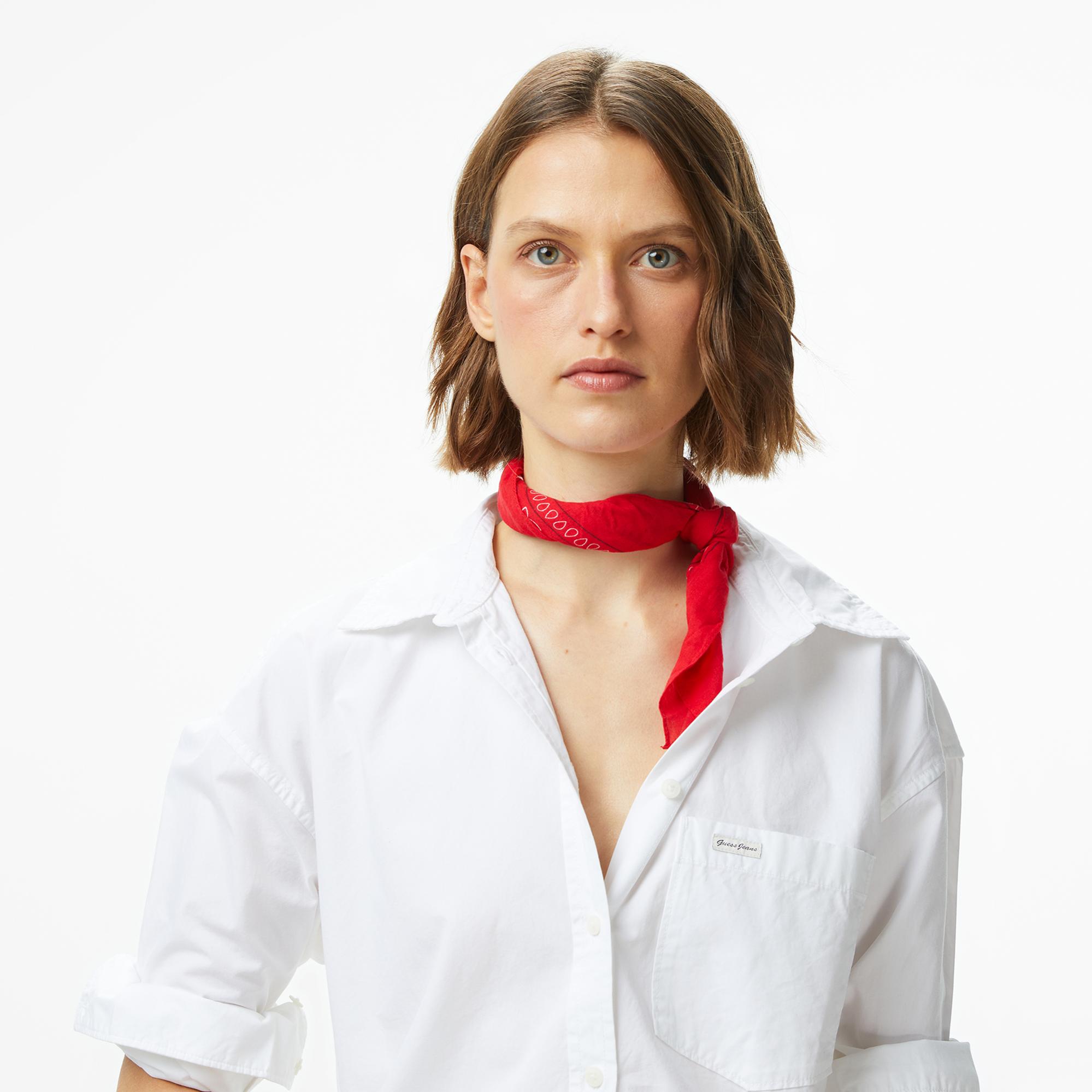 Guess Oversized Cepli Kadın Beyaz Gömlek