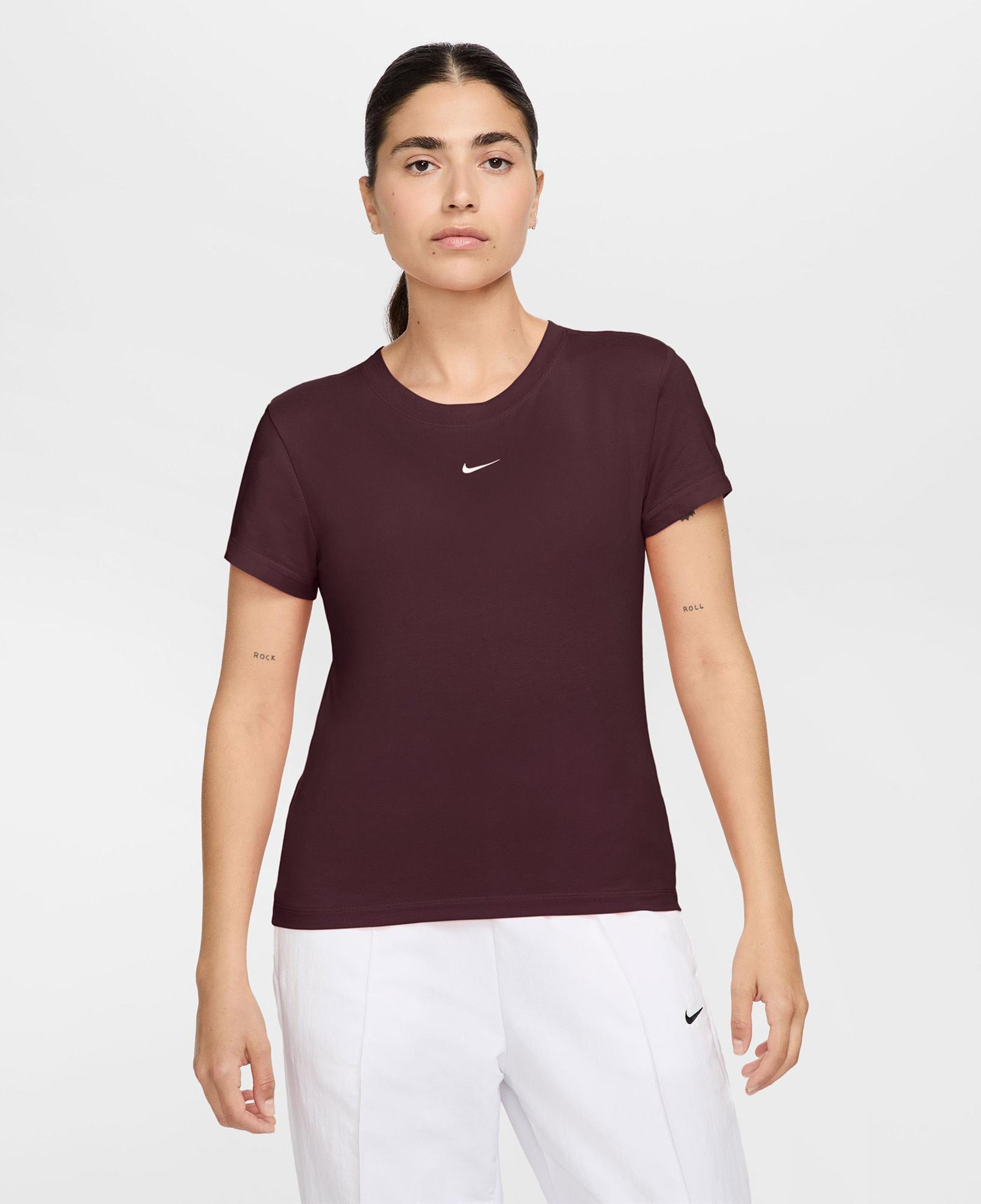 Nike Sportswear Chill Knit Kadın Bordo T-Shirt