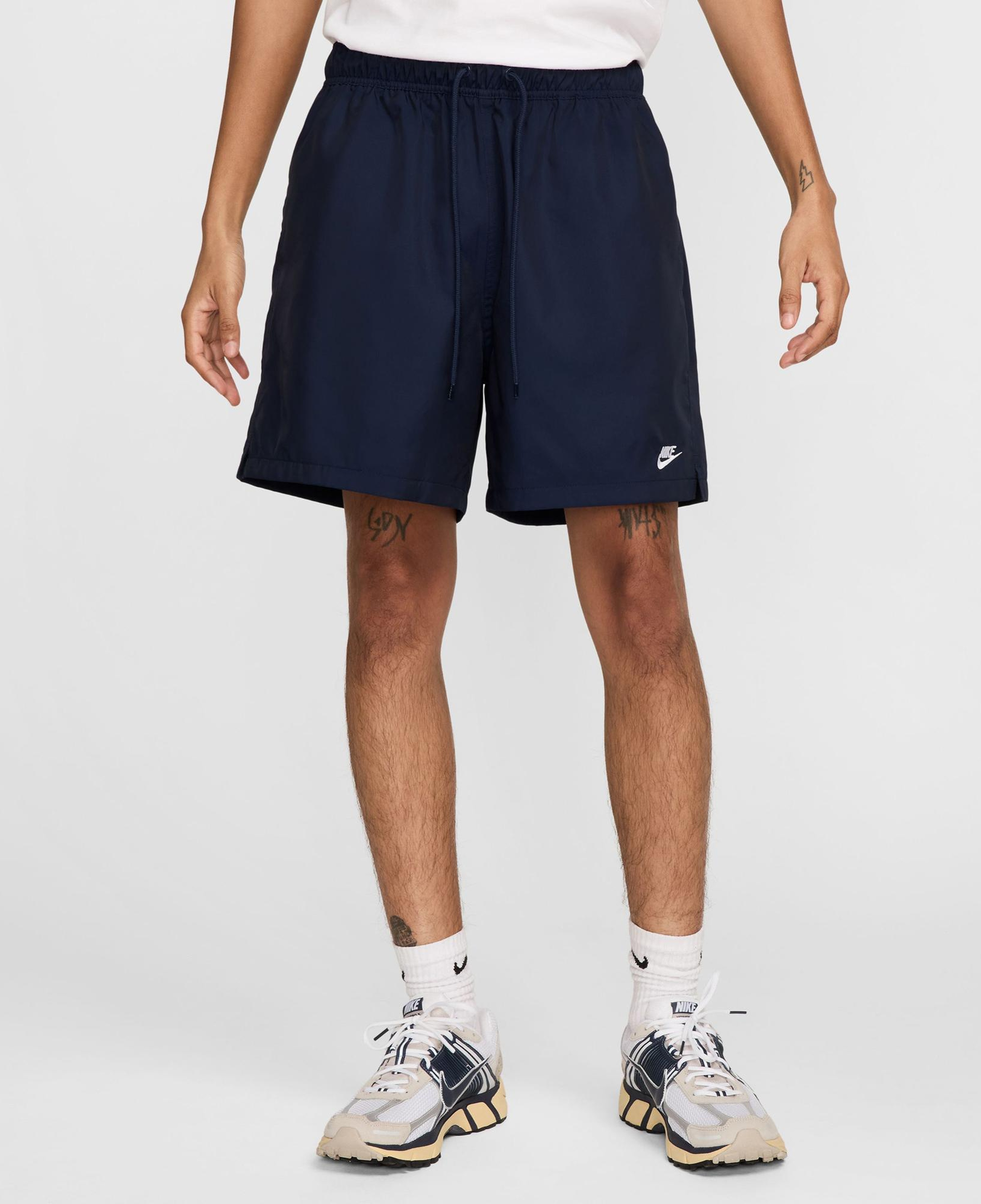 Nike Club Flow Erkek Lacivert Şort