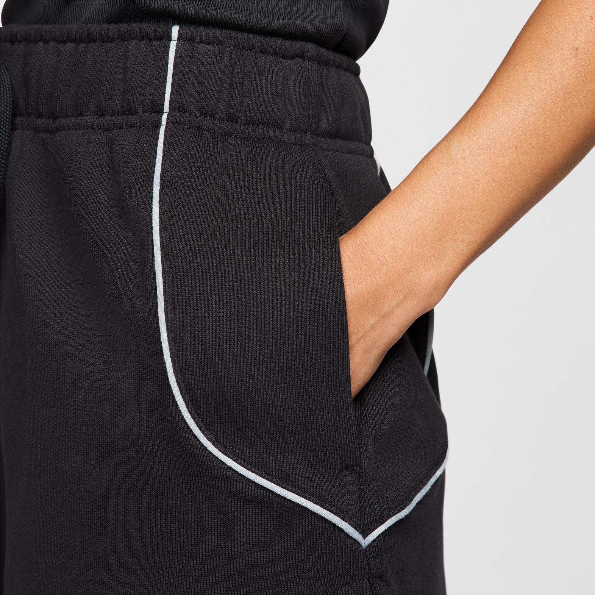 Nike Sportswear Street High Rise 5 cm Kadın Siyah Şort