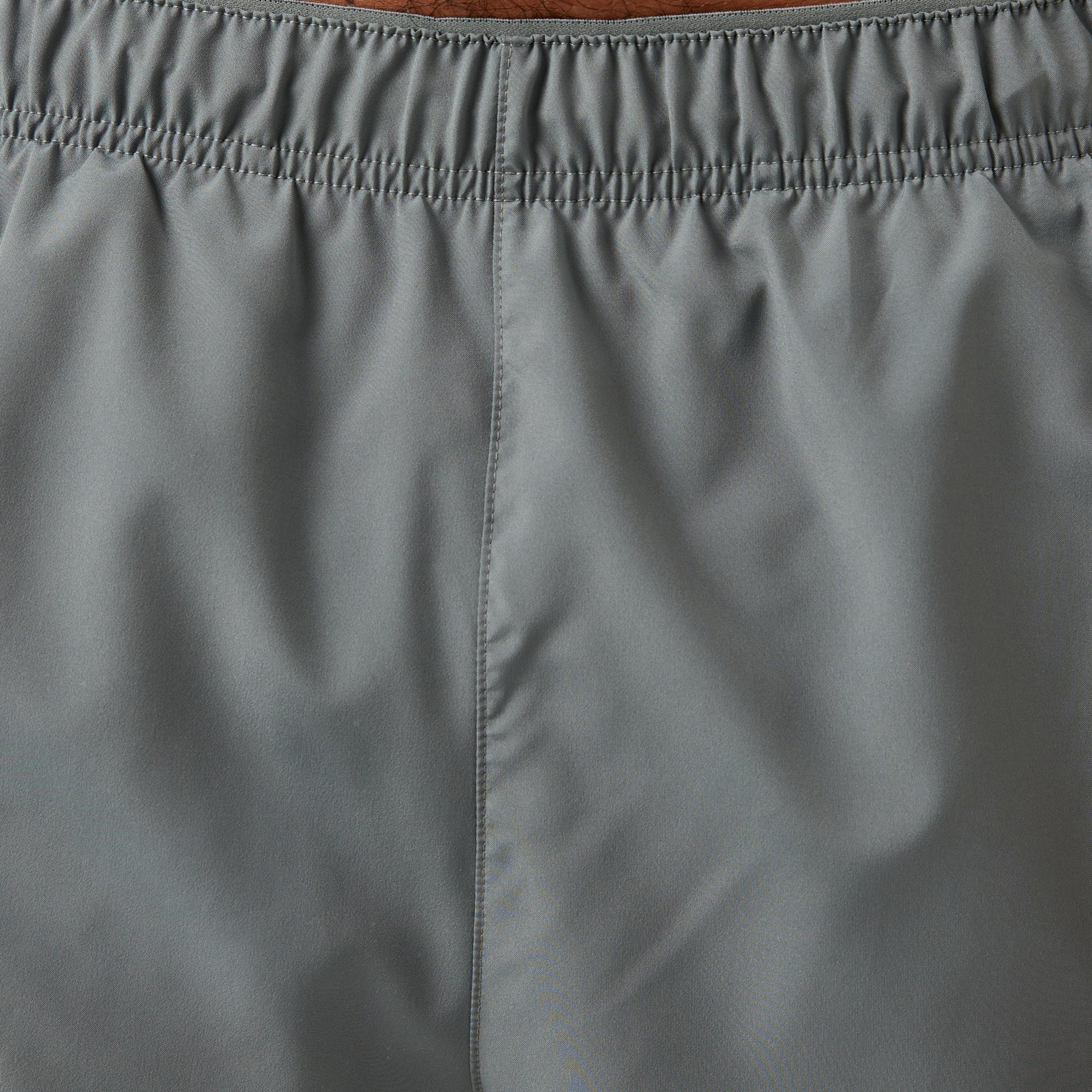 Nike Dri-Fit Challenger 18cm Erkek Gri Şort