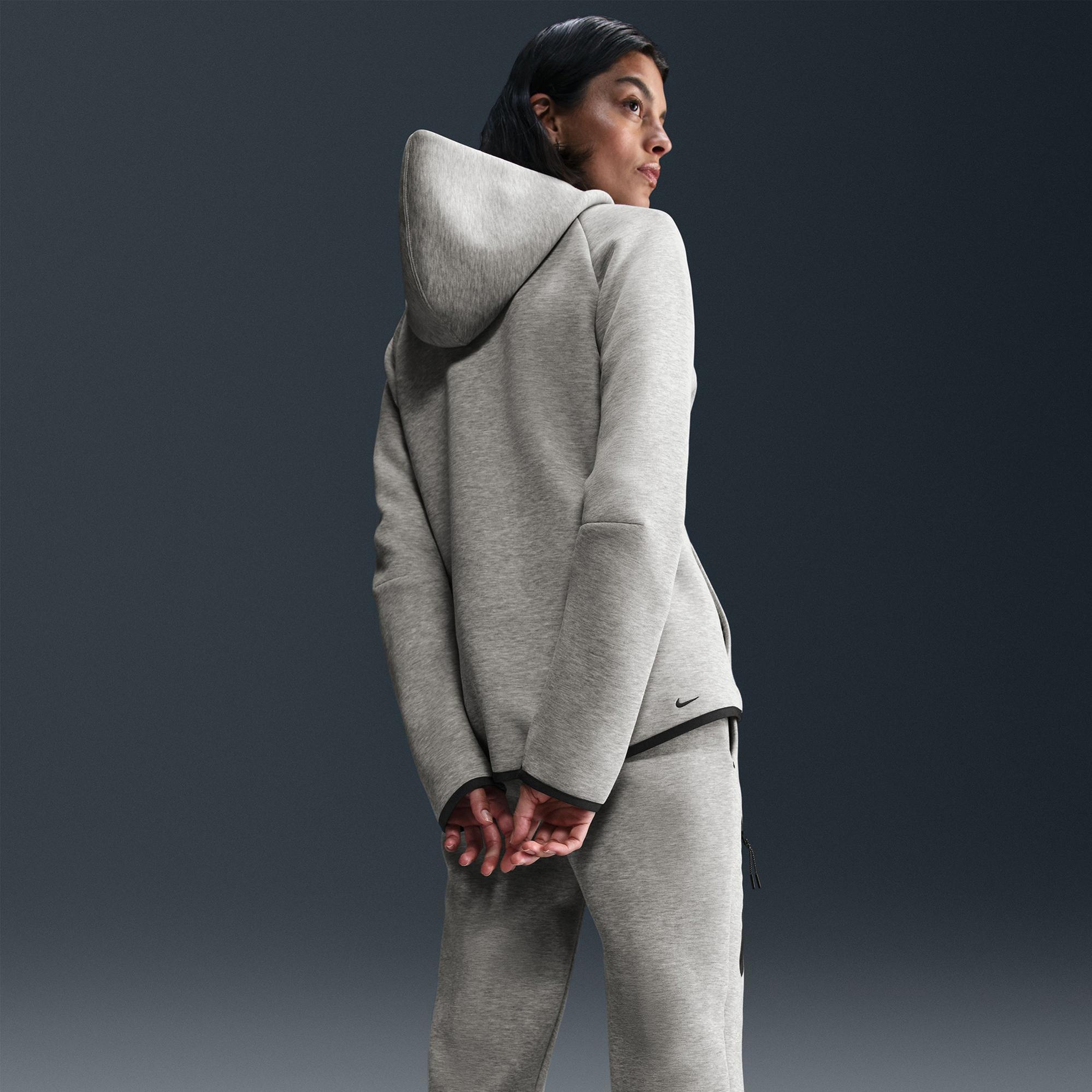 Nike Sportswear Tech Fleece Windrunner Kadın Gri Eşofman Üstü