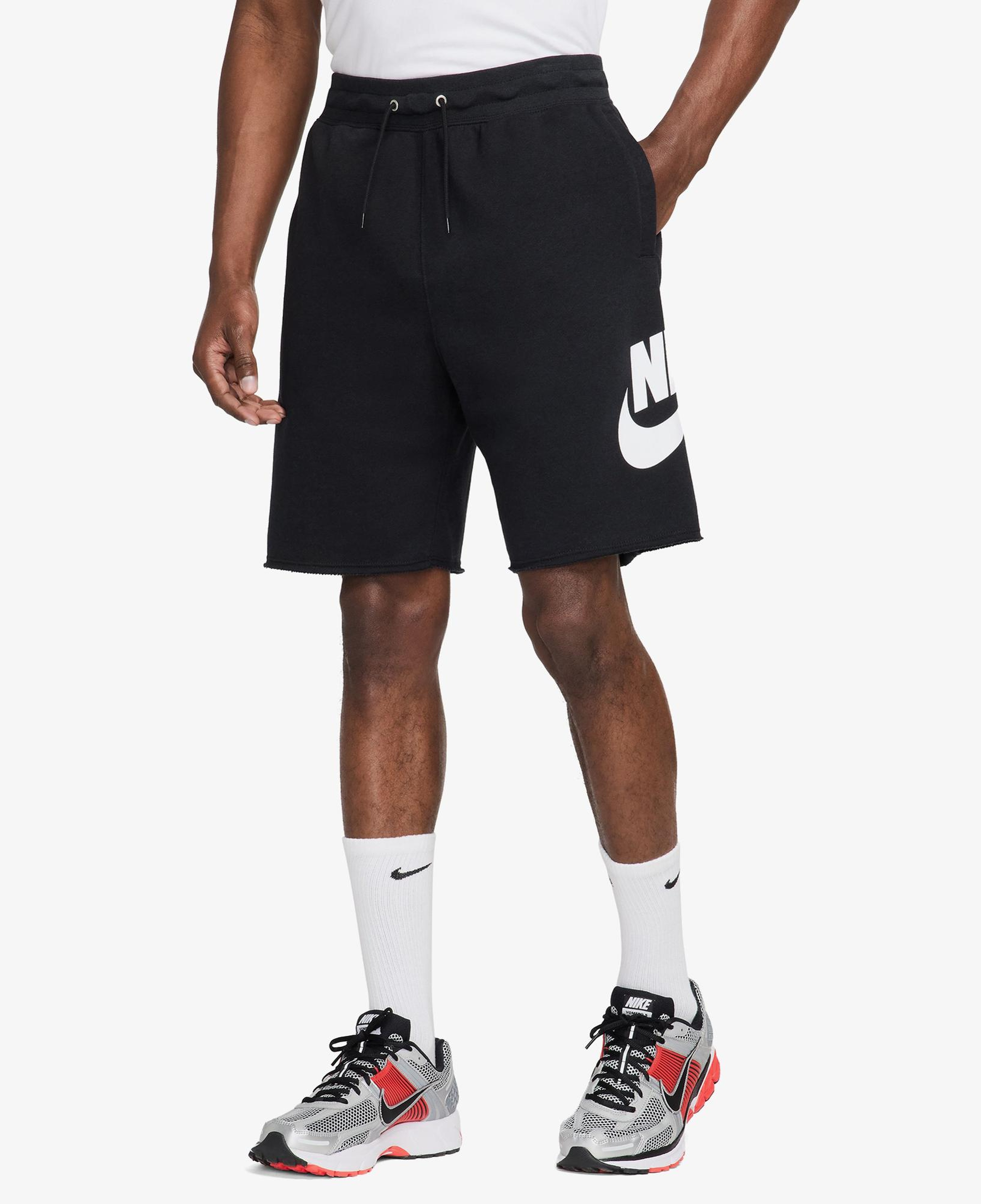 Nike Club Alumni Erkek Siyah Şort