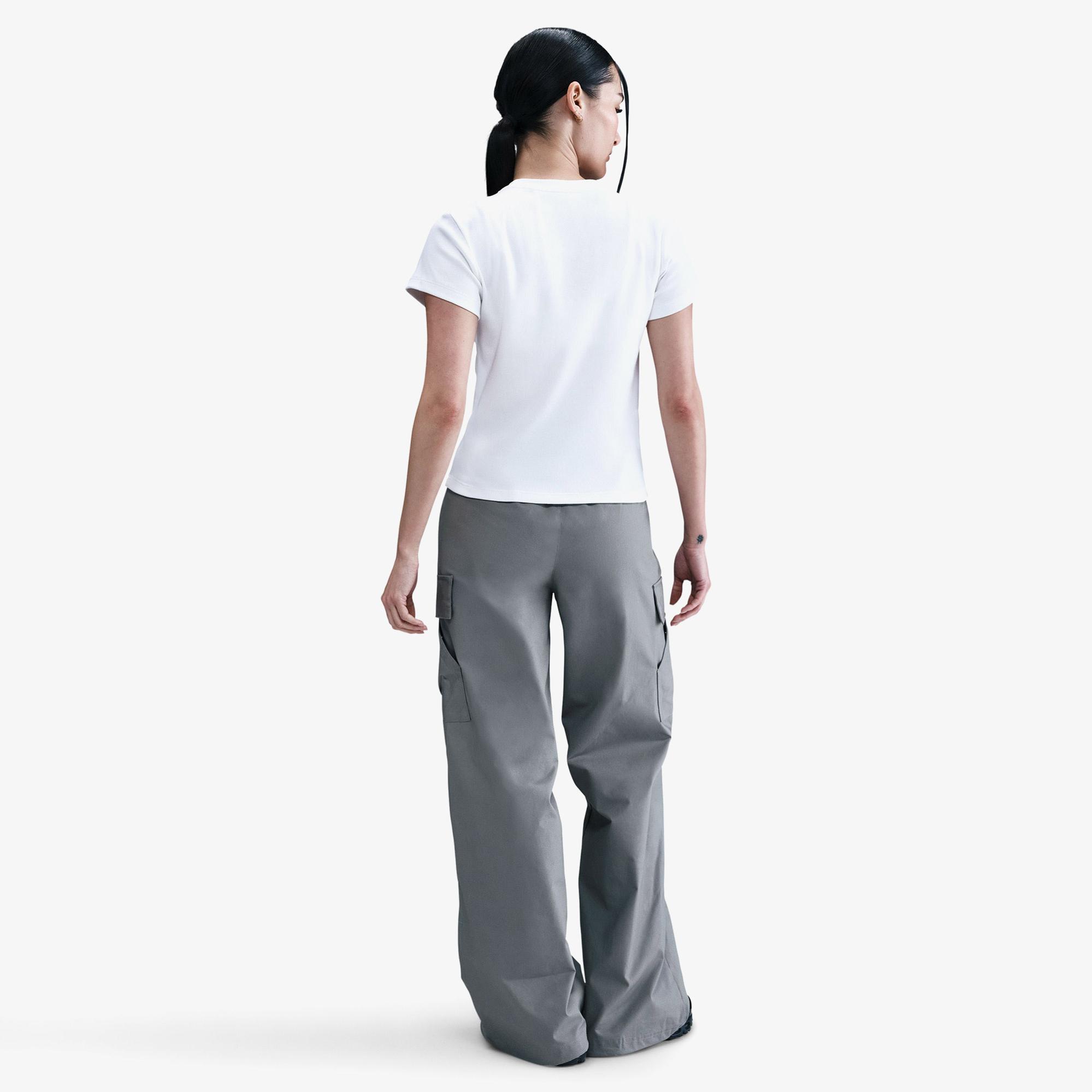 Nike Sportswear Ribbed Kadın Beyaz T-Shirt