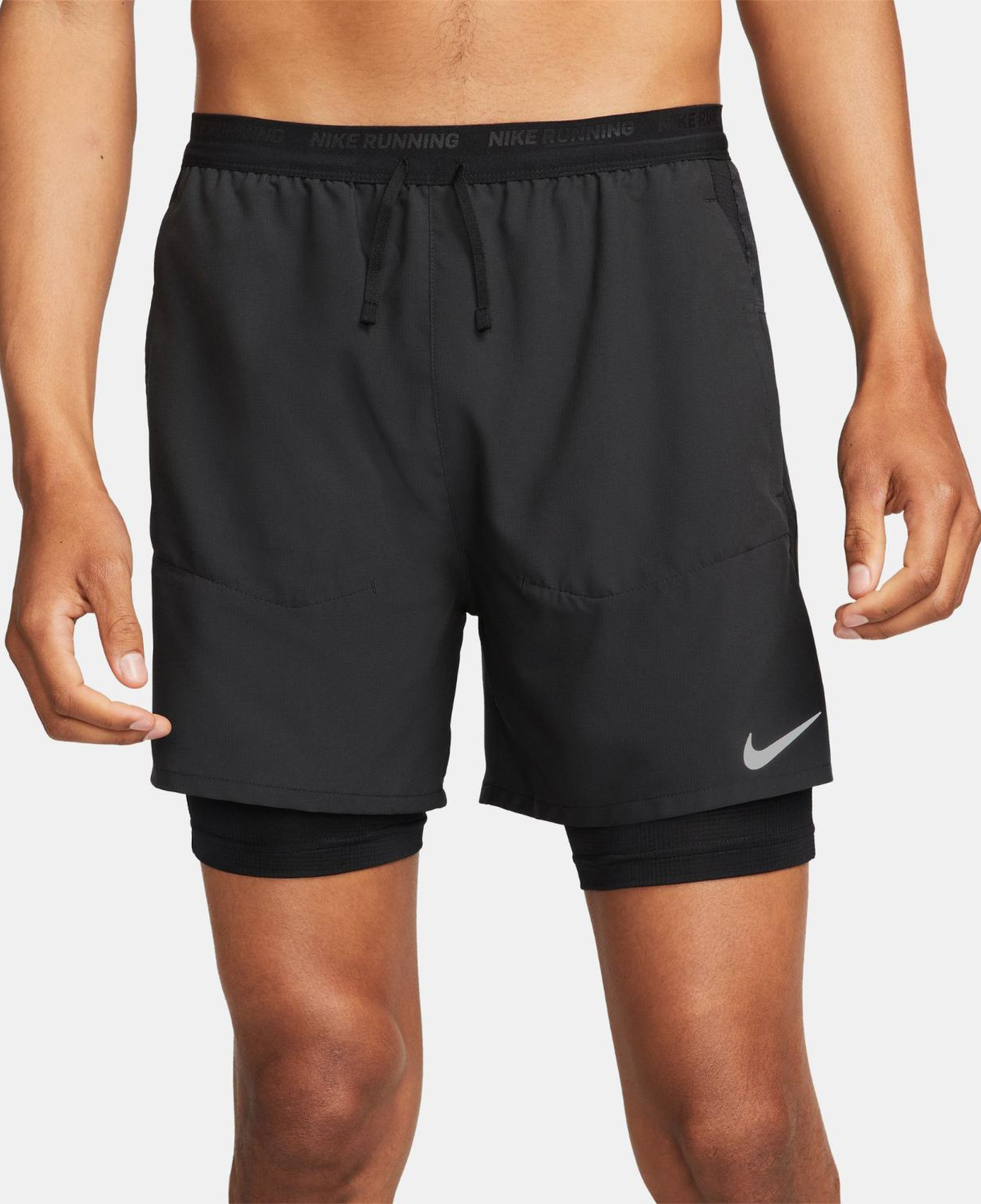 Nike Dri-Fit Stride 13 cm Hybrid Erkek Siyah Şort