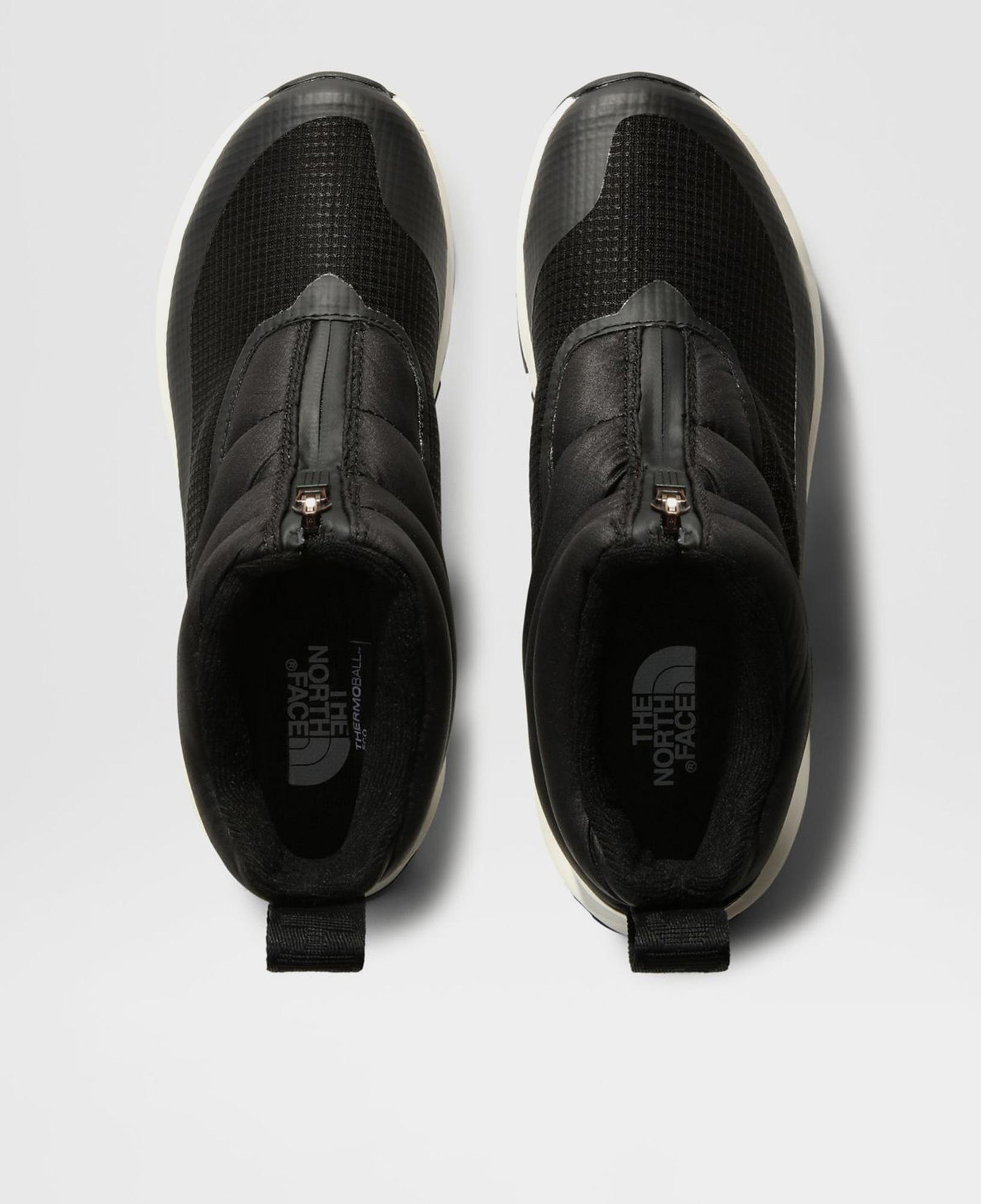 The North Face Thermoball Progressive Zip Waterproof Kadın Siyah Bot