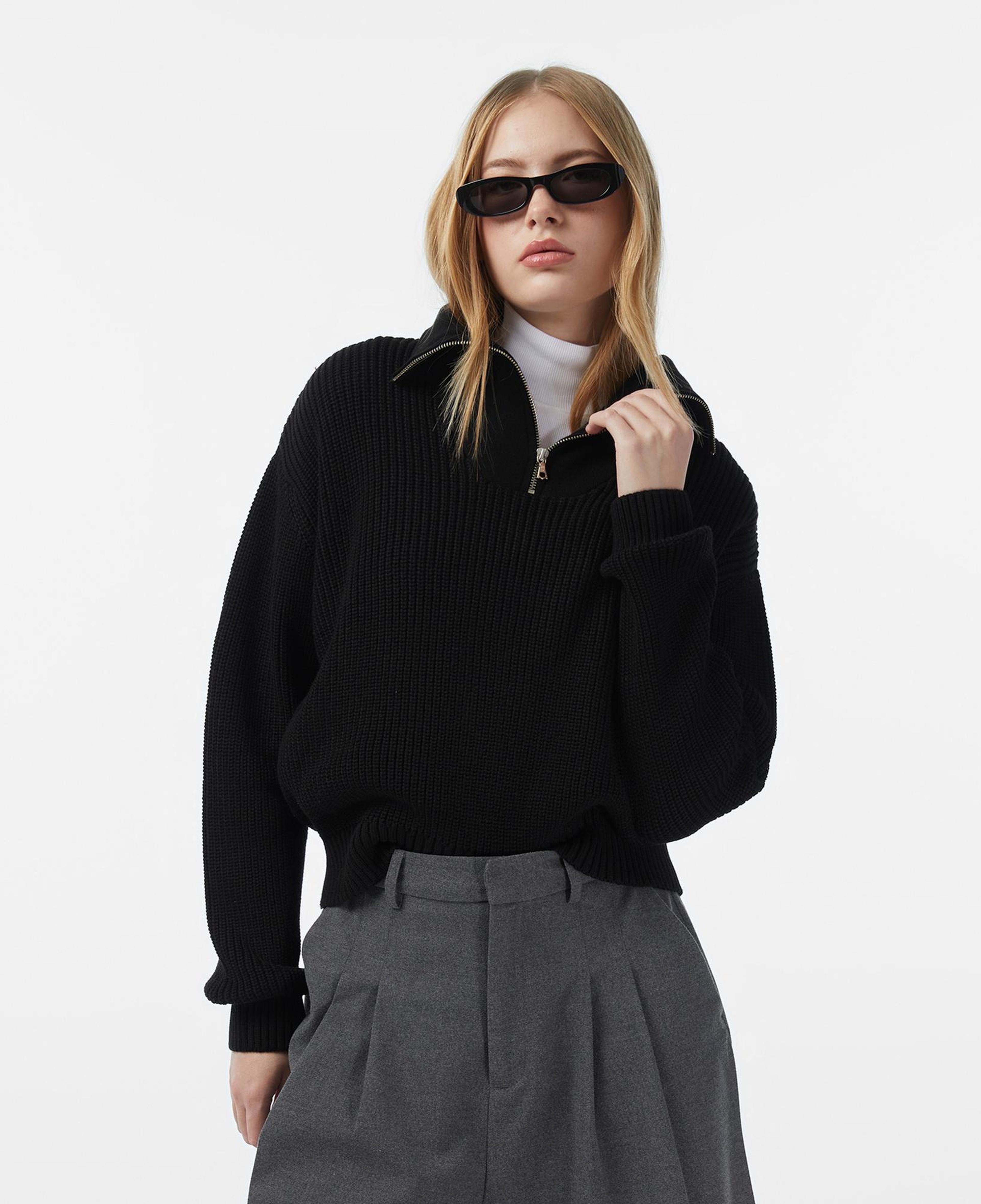 Les Benjamins Regular Fit Kadın Siyah Triko