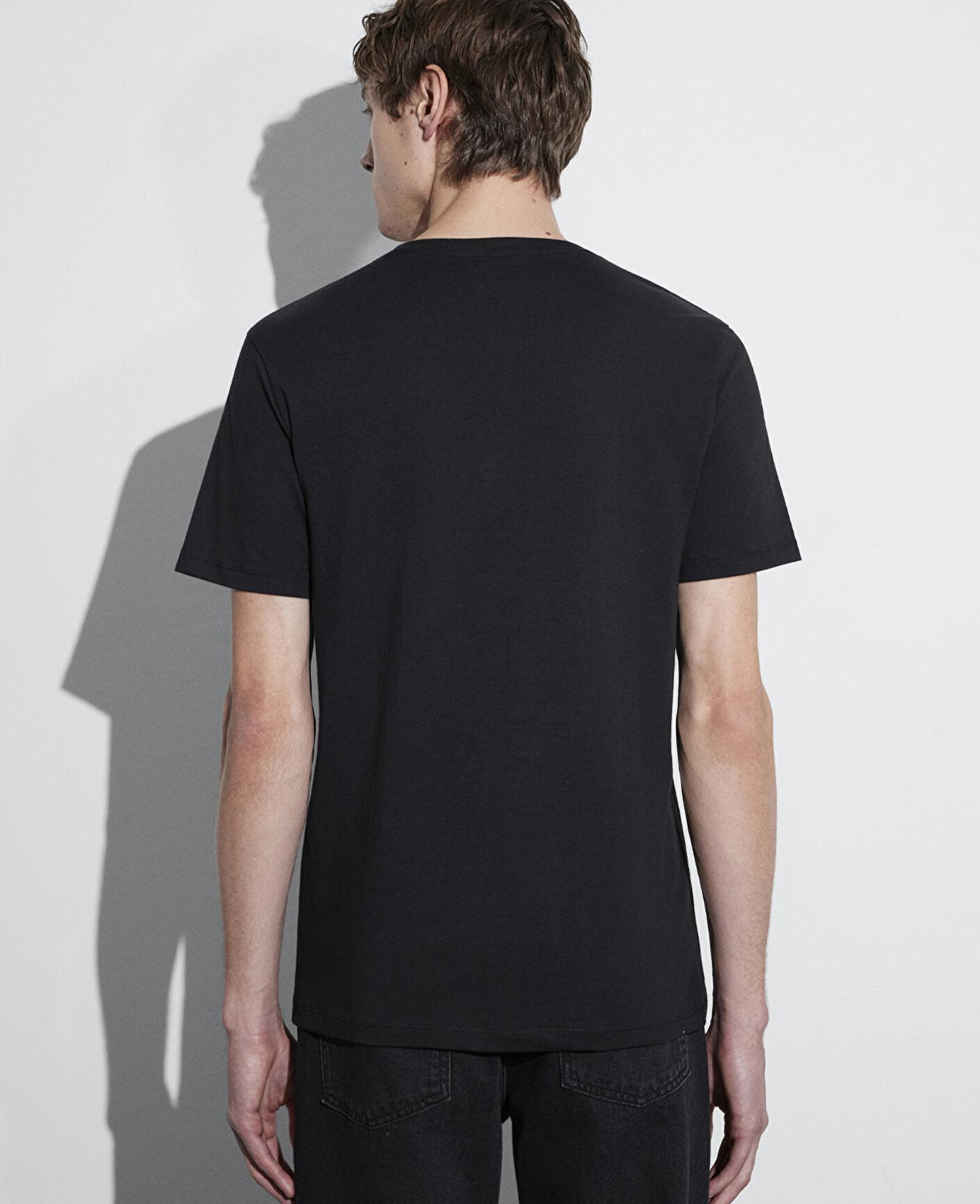 Mavi Stretch V Yaka Siyah Basic Tişört Fitted / Vücuda Oturan Kesim 061748-900