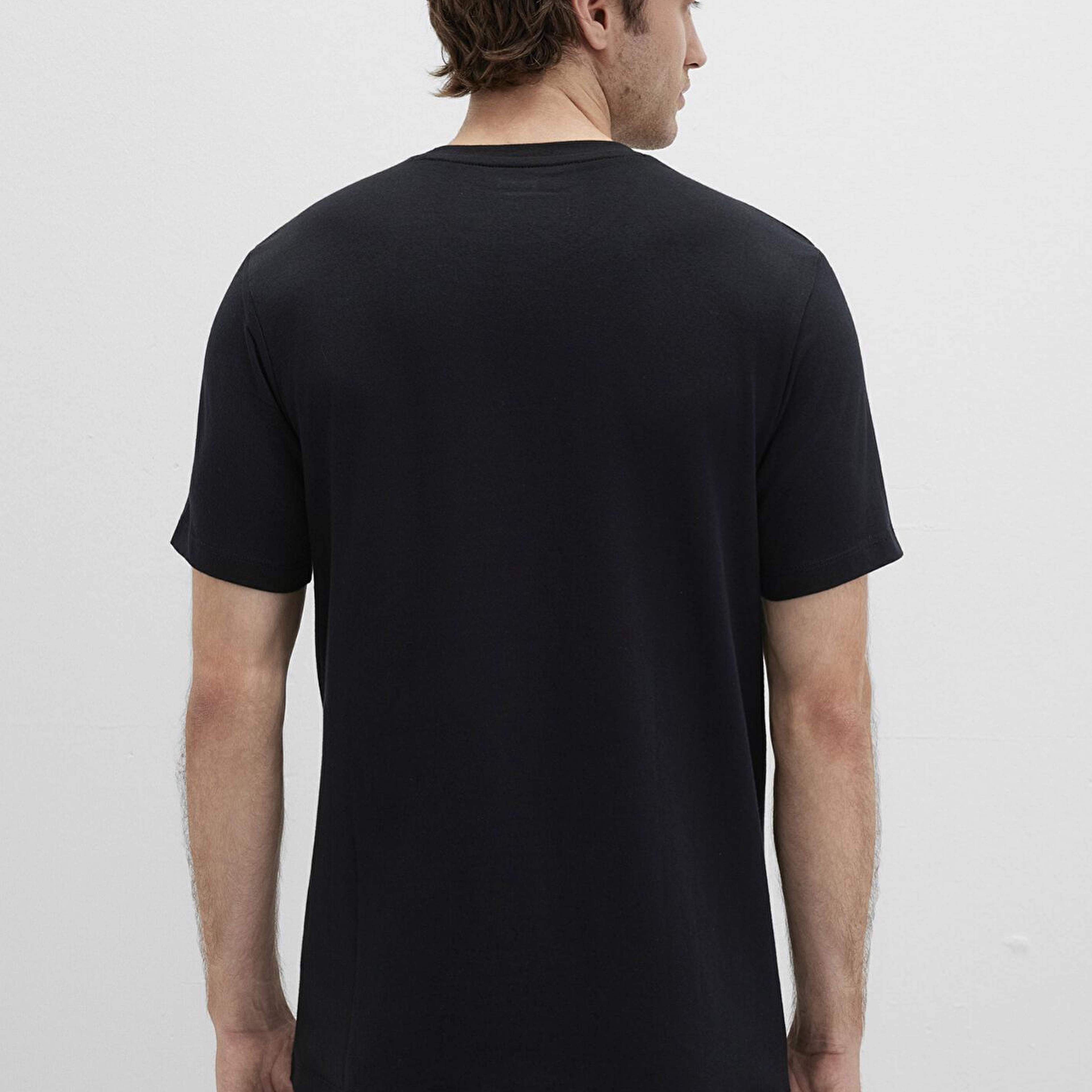 Mavi Stretch Siyah Basic Tişört Fitted / Vücuda Oturan Kesim 061747-900