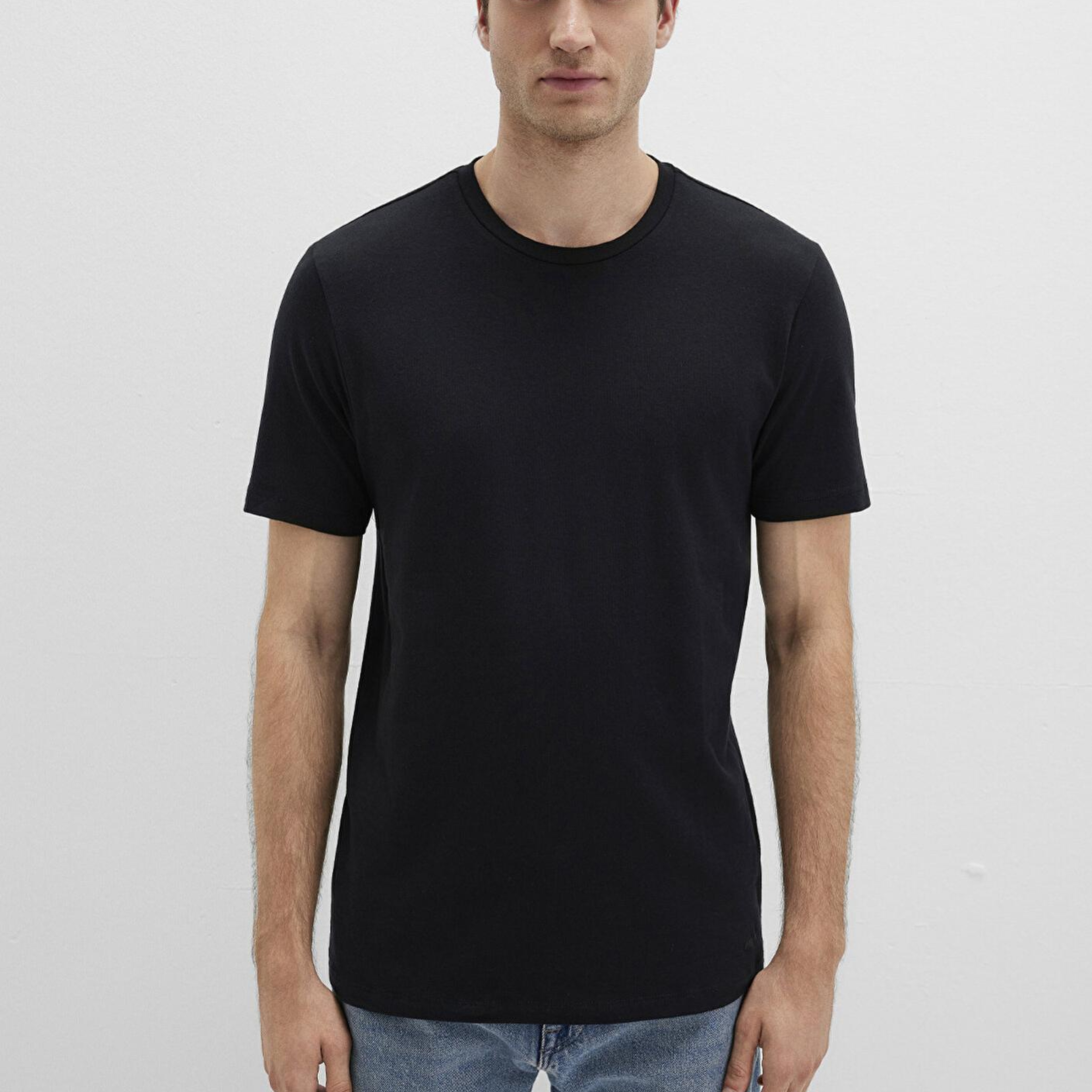 Mavi Stretch Siyah Basic Tişört Fitted / Vücuda Oturan Kesim 061747-900