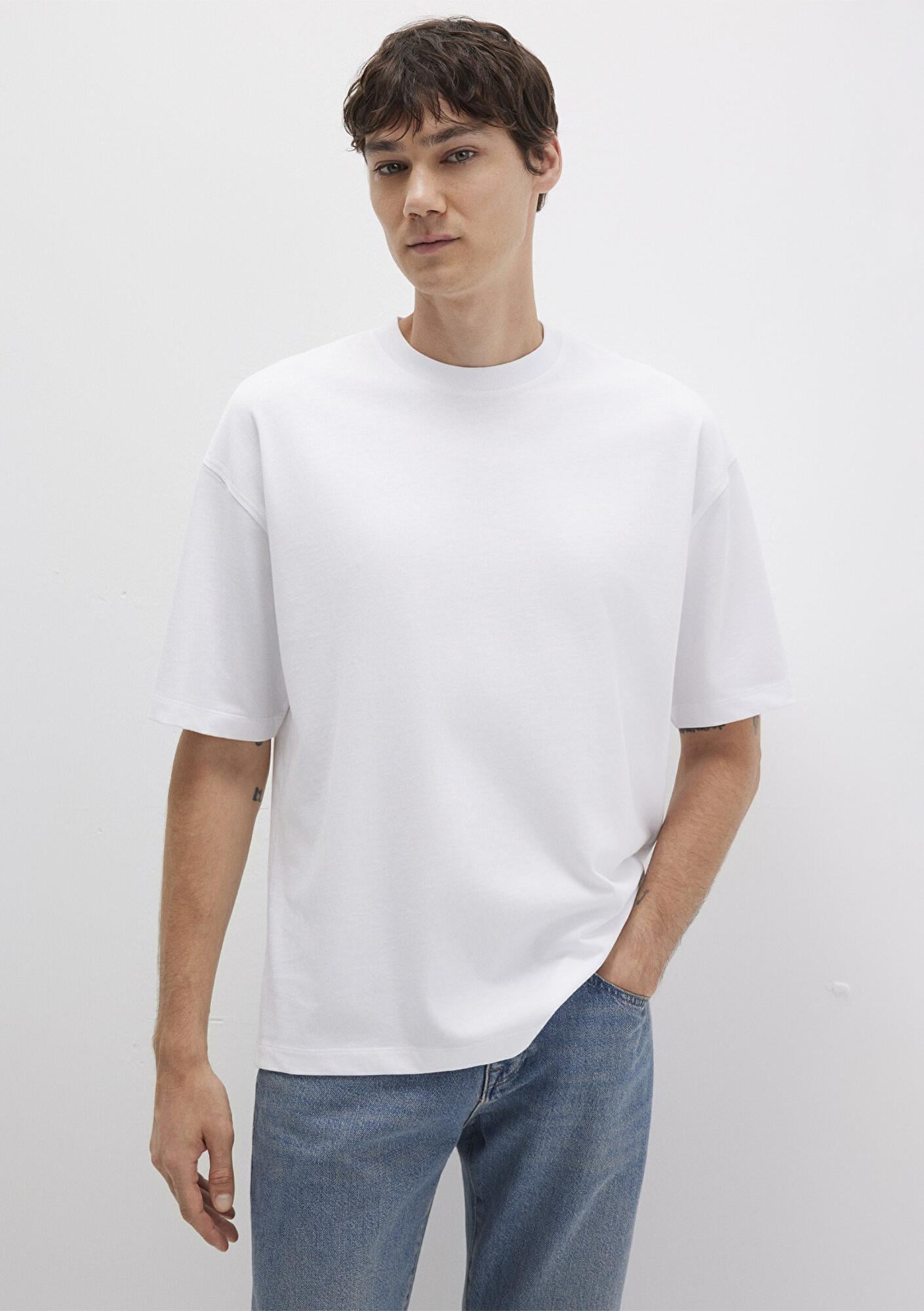 Mavi Bisiklet Yaka Beyaz Basic Tişört Oversize / Geniş Kesim 0613113-620