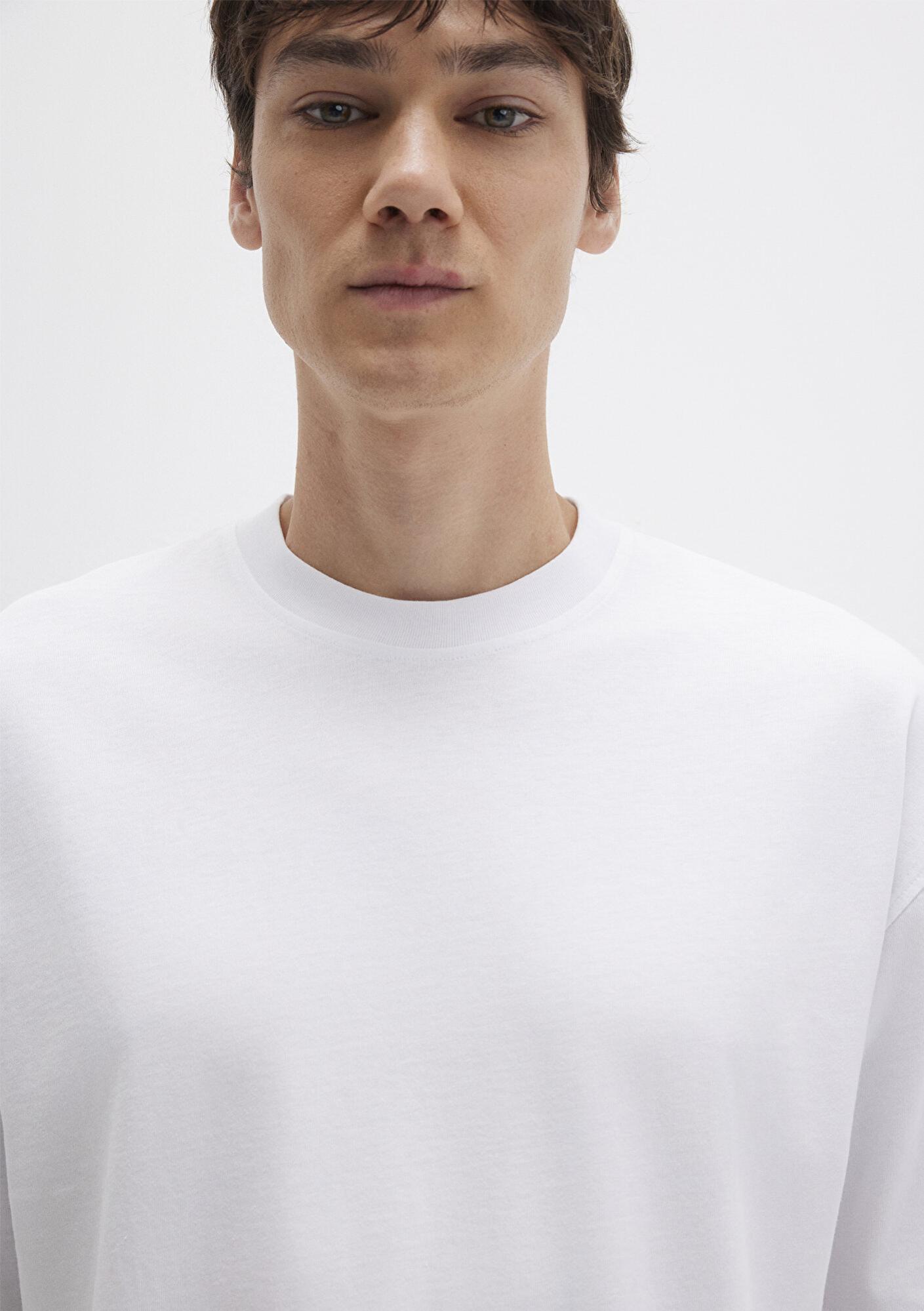 Mavi Bisiklet Yaka Beyaz Basic Tişört Oversize / Geniş Kesim 0613113-620