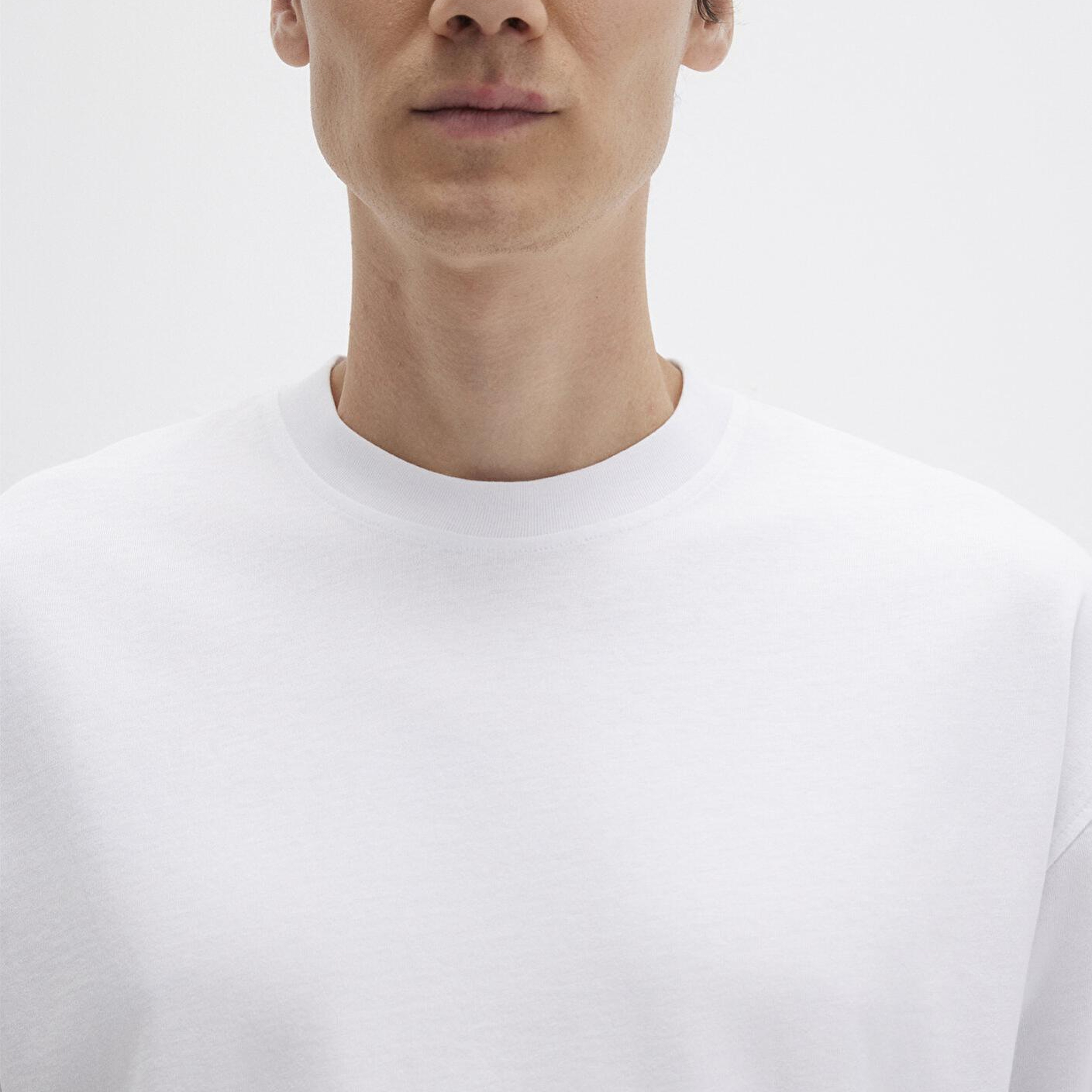 Mavi Bisiklet Yaka Beyaz Basic Tişört Oversize / Geniş Kesim 0613113-620