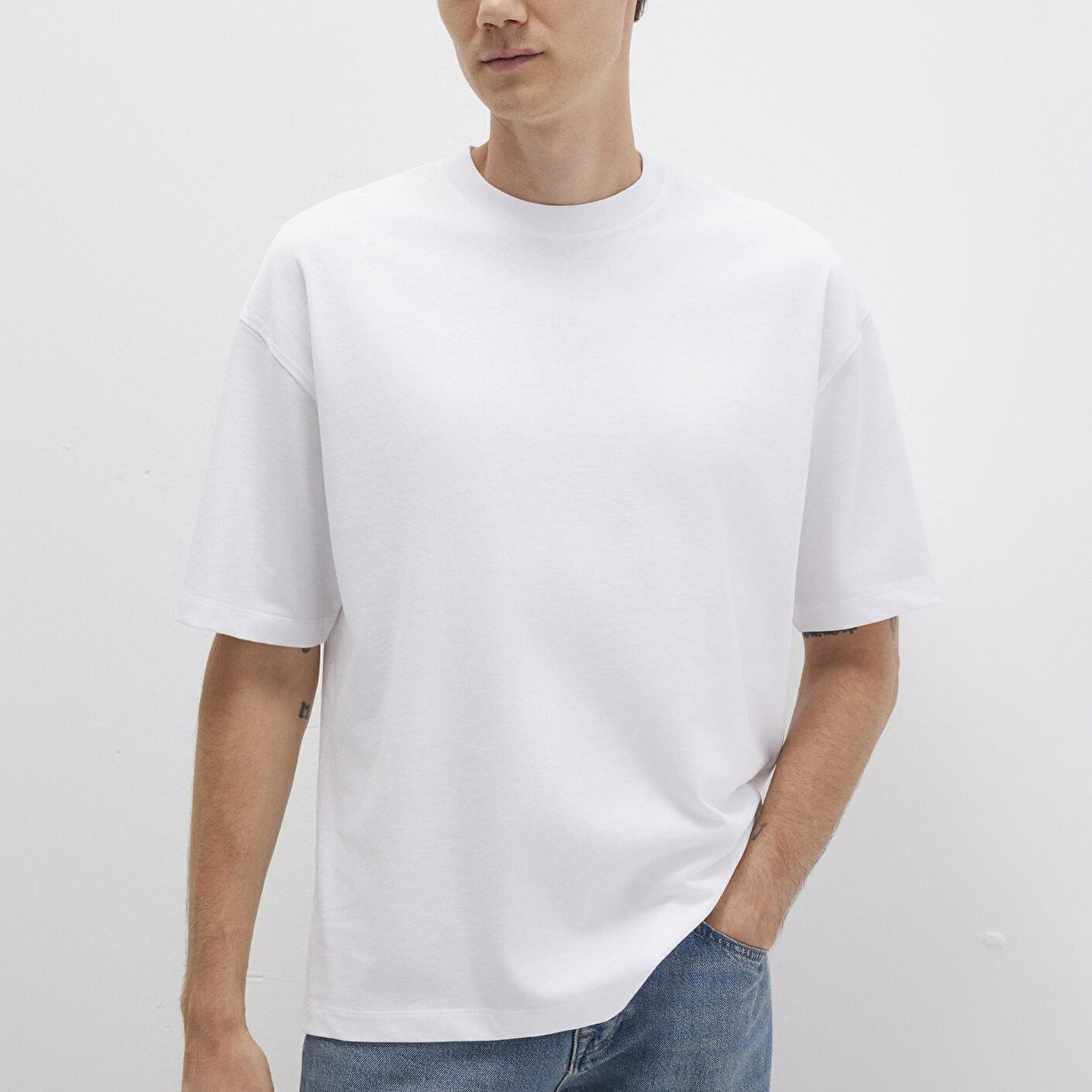 Mavi Bisiklet Yaka Beyaz Basic Tişört Oversize / Geniş Kesim 0613113-620