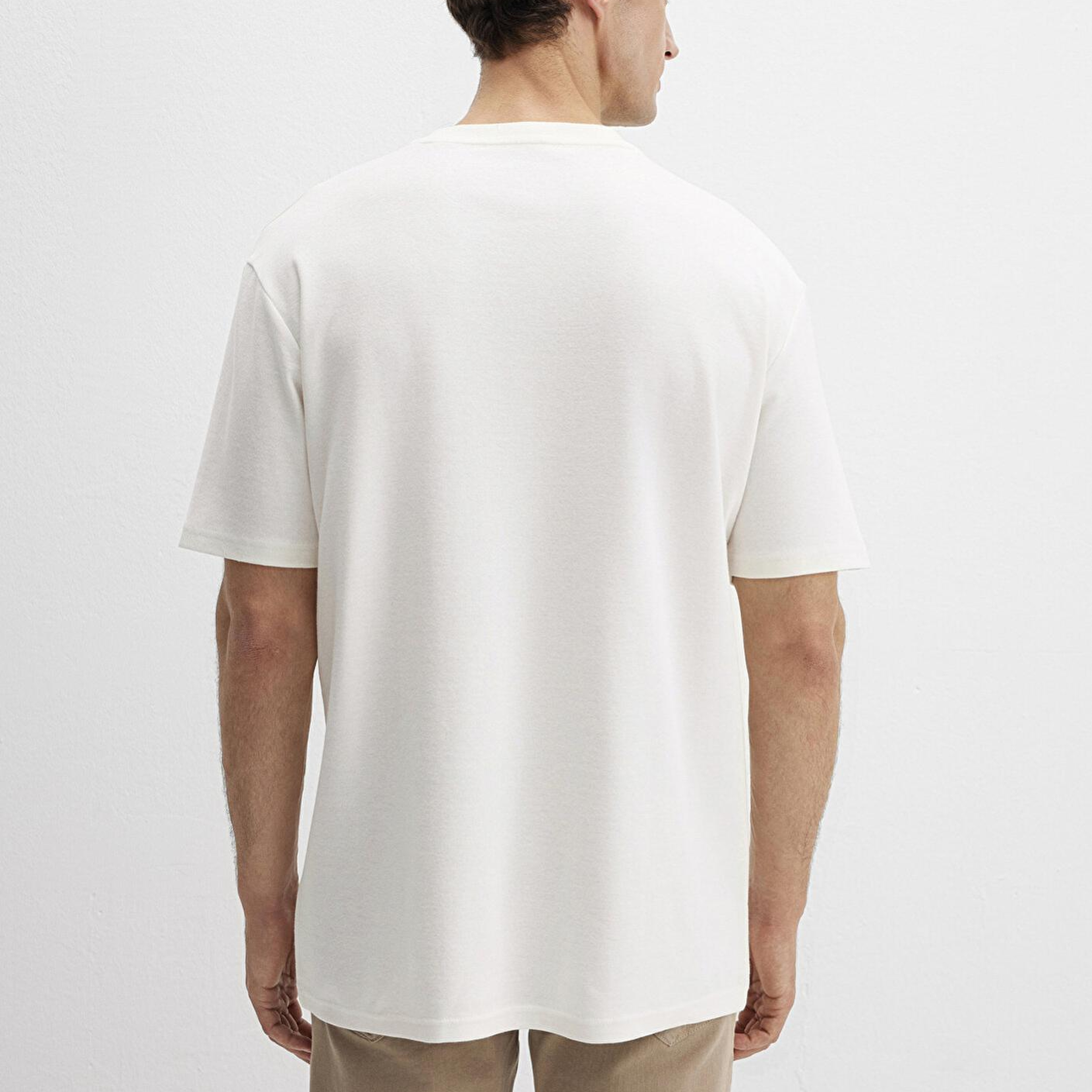 Mavi Mavi Logo Baskılı Ekru Tişört Loose Fit / Bol Rahat Kesim 0613250-70057