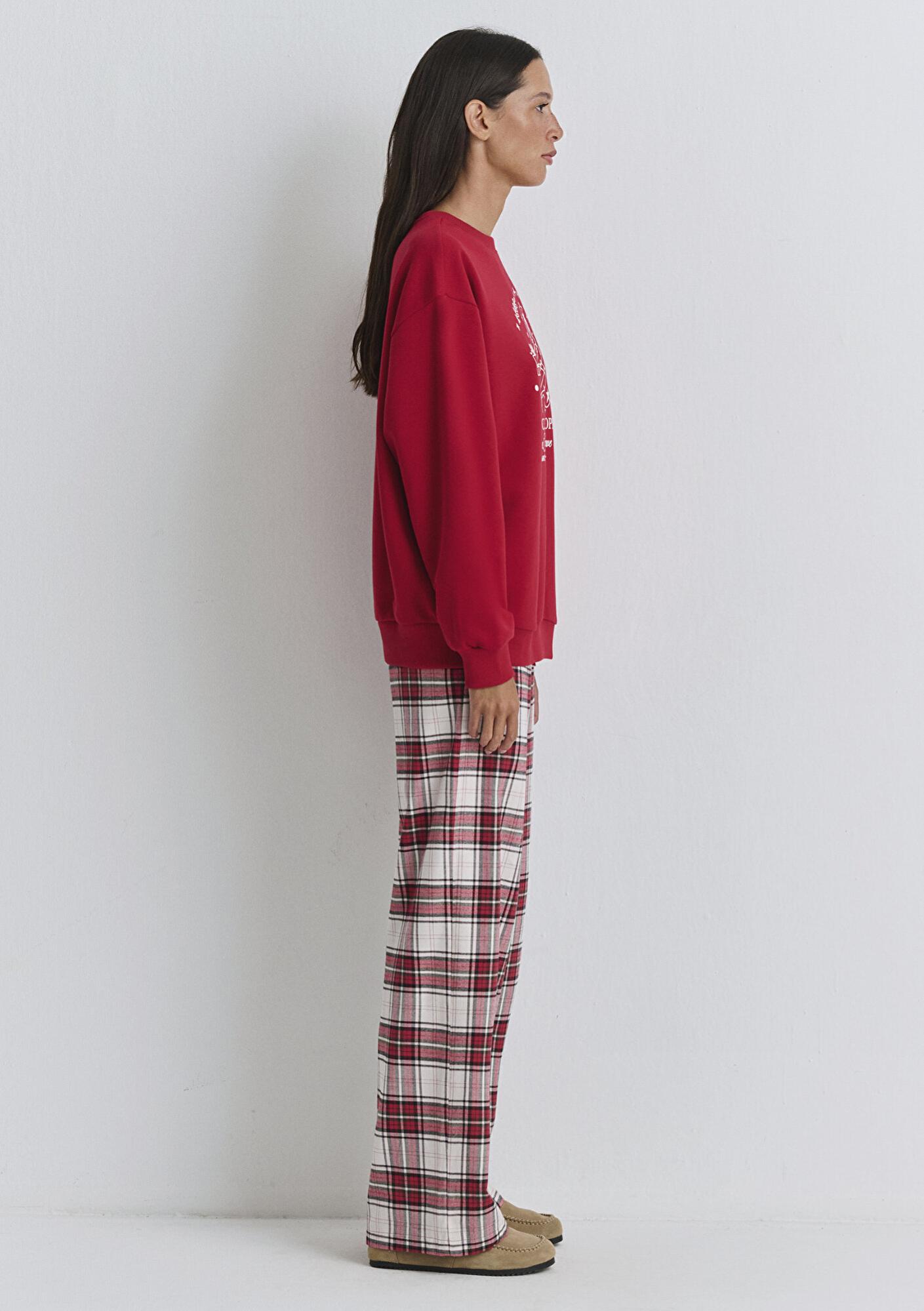 Mavi Yılbaşı Temalı Kırmızı Sweatshirt 1S10507-70390