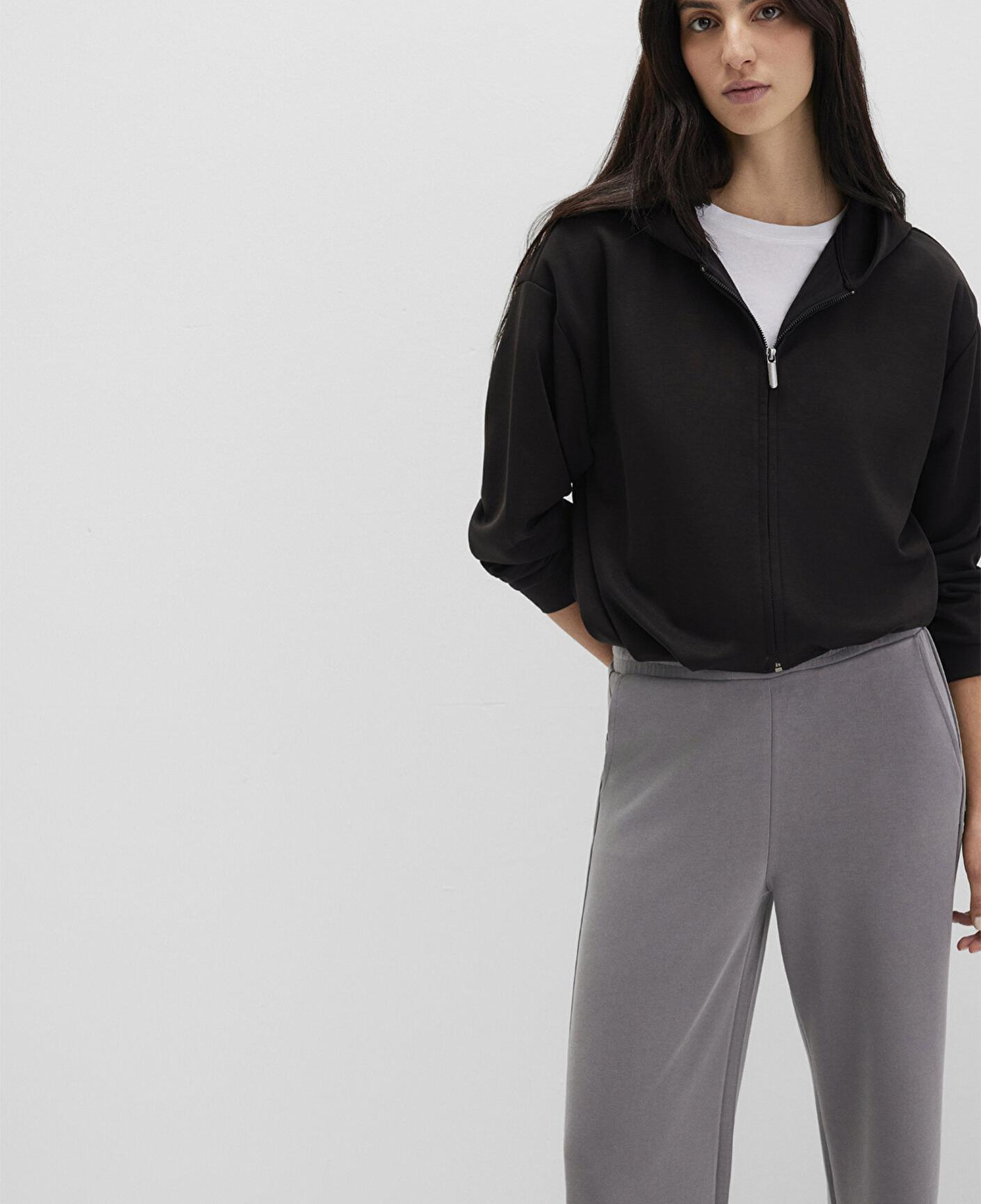 Mavi Fermuarlı (TENCEL™) Modal Siyah Sweatshirt 1S10489-900