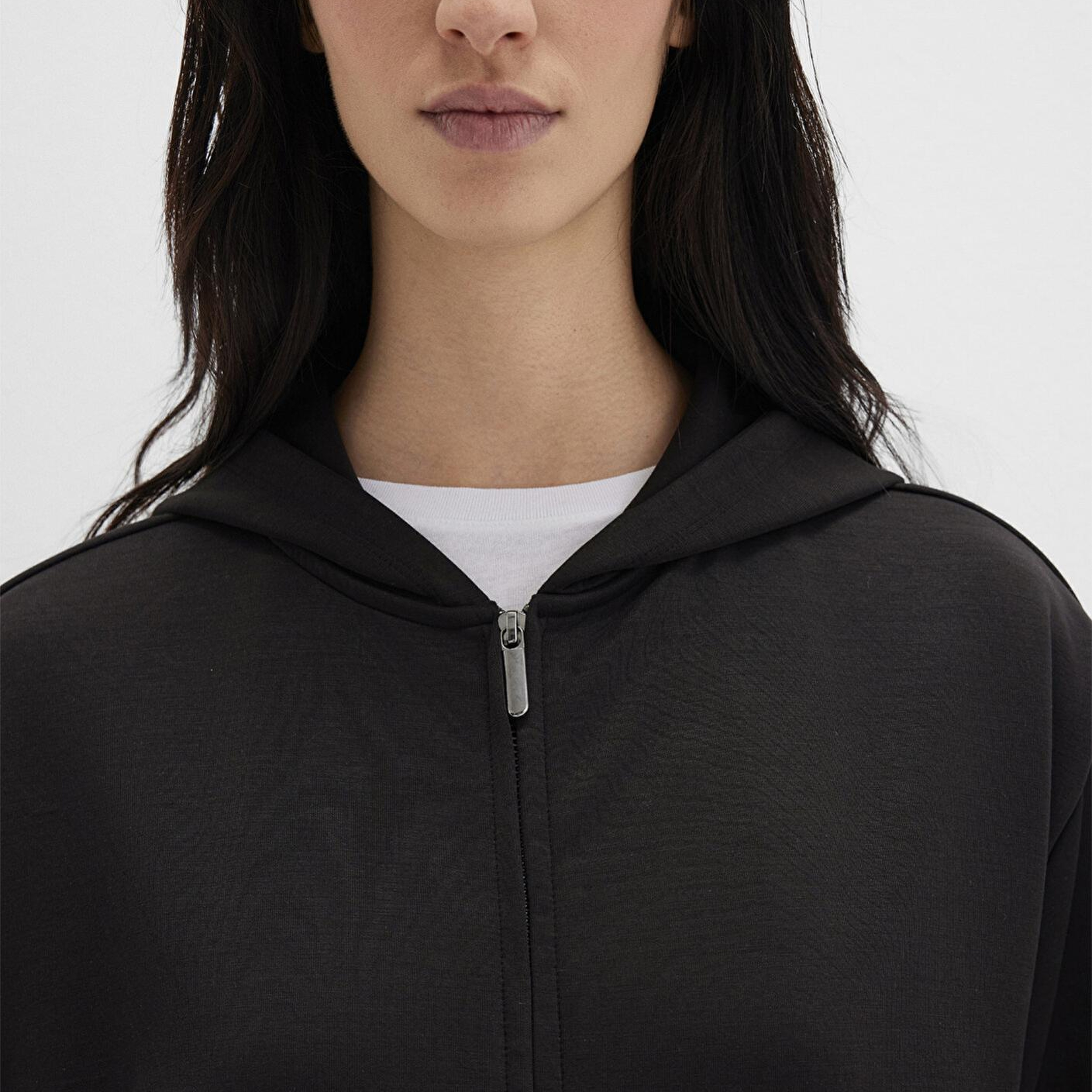 Mavi Fermuarlı (TENCEL™) Modal Siyah Sweatshirt 1S10489-900