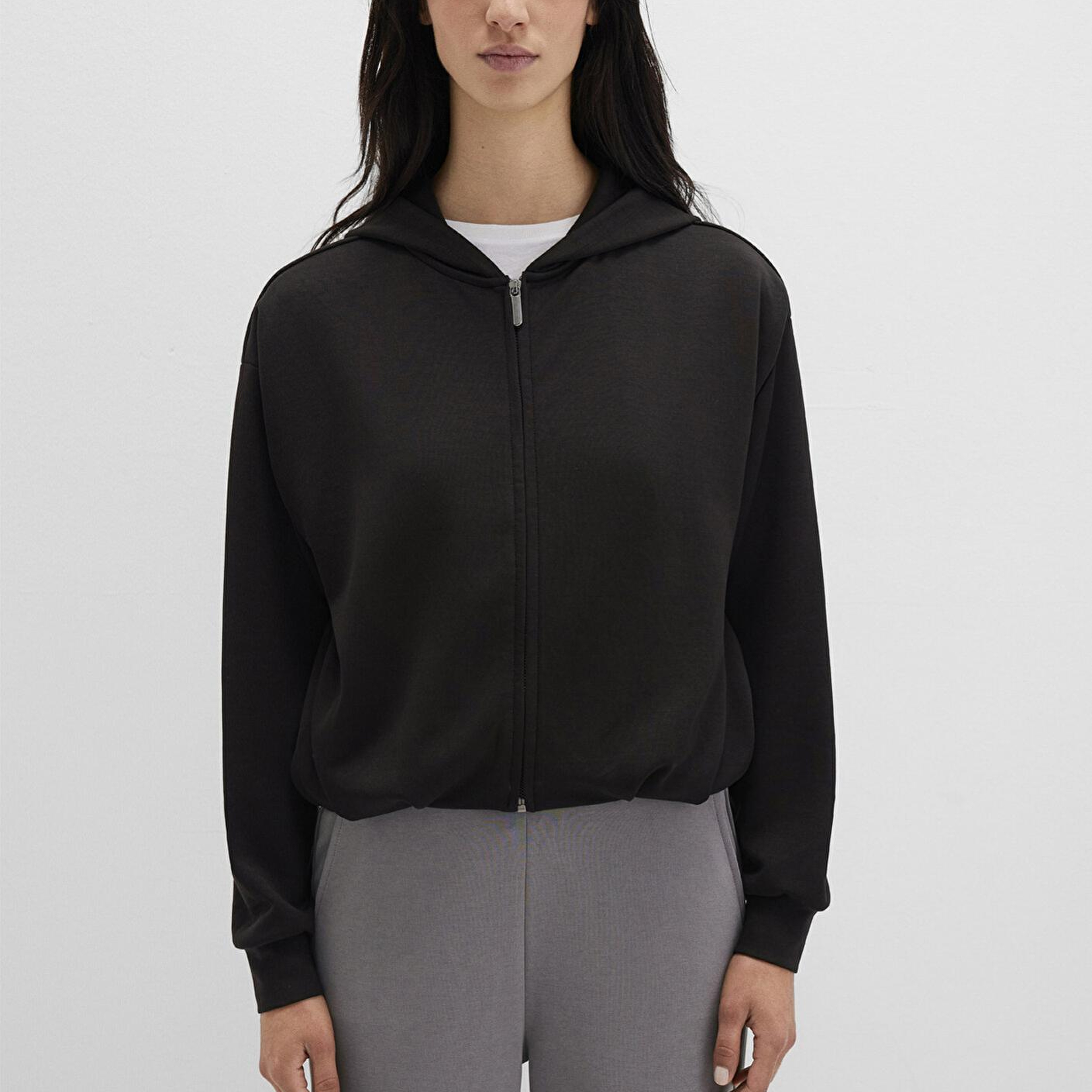 Mavi Fermuarlı (TENCEL™) Modal Siyah Sweatshirt 1S10489-900