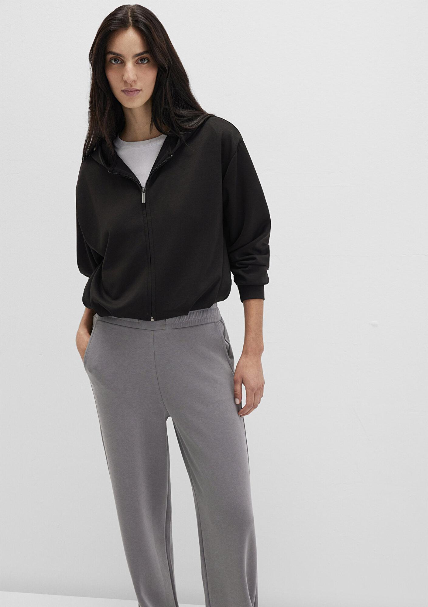 Mavi Fermuarlı (TENCEL™) Modal Siyah Sweatshirt 1S10489-900