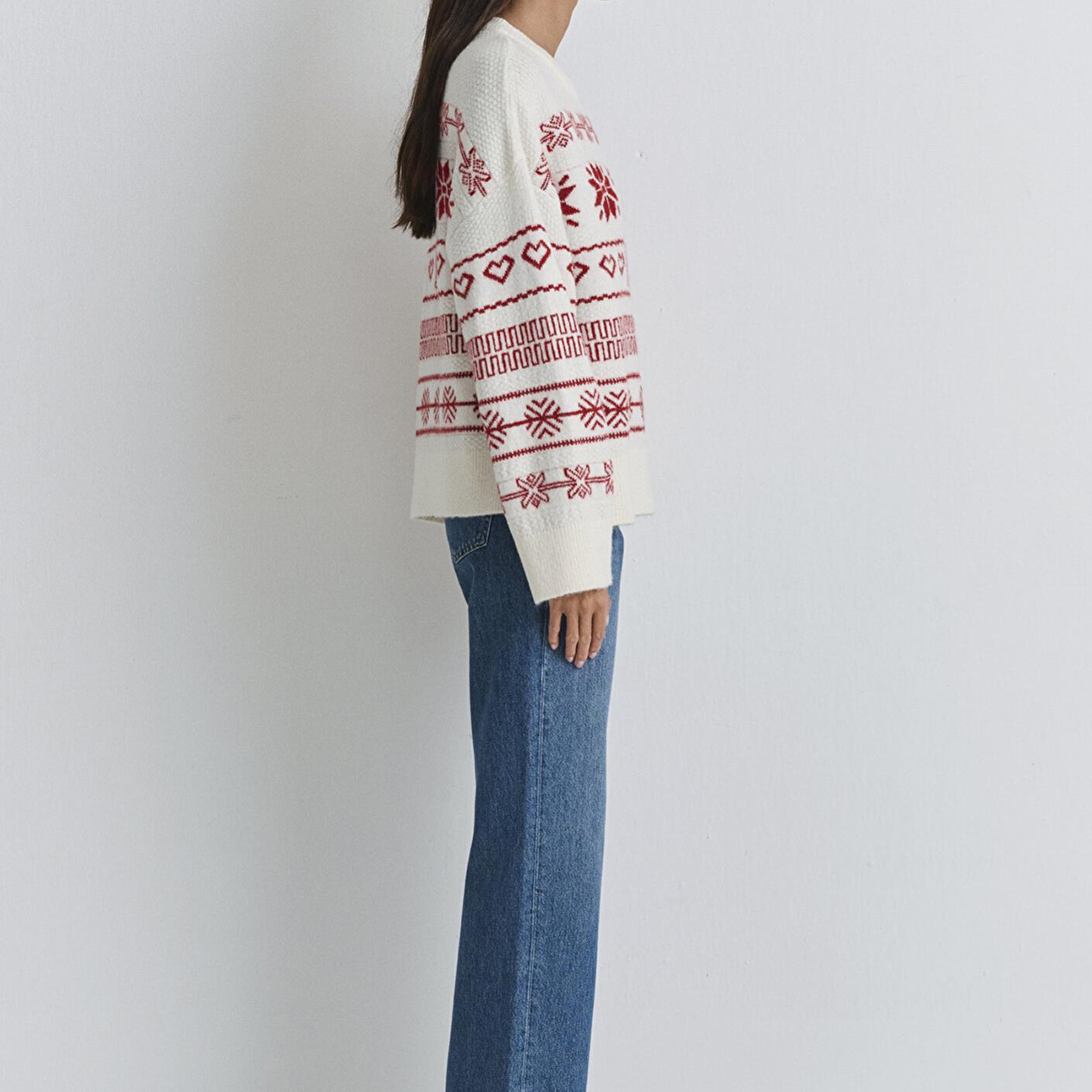 Mavi Yılbaşı Temalı Ekru Kazak Oversize / Geniş Kesim 1710804-70057