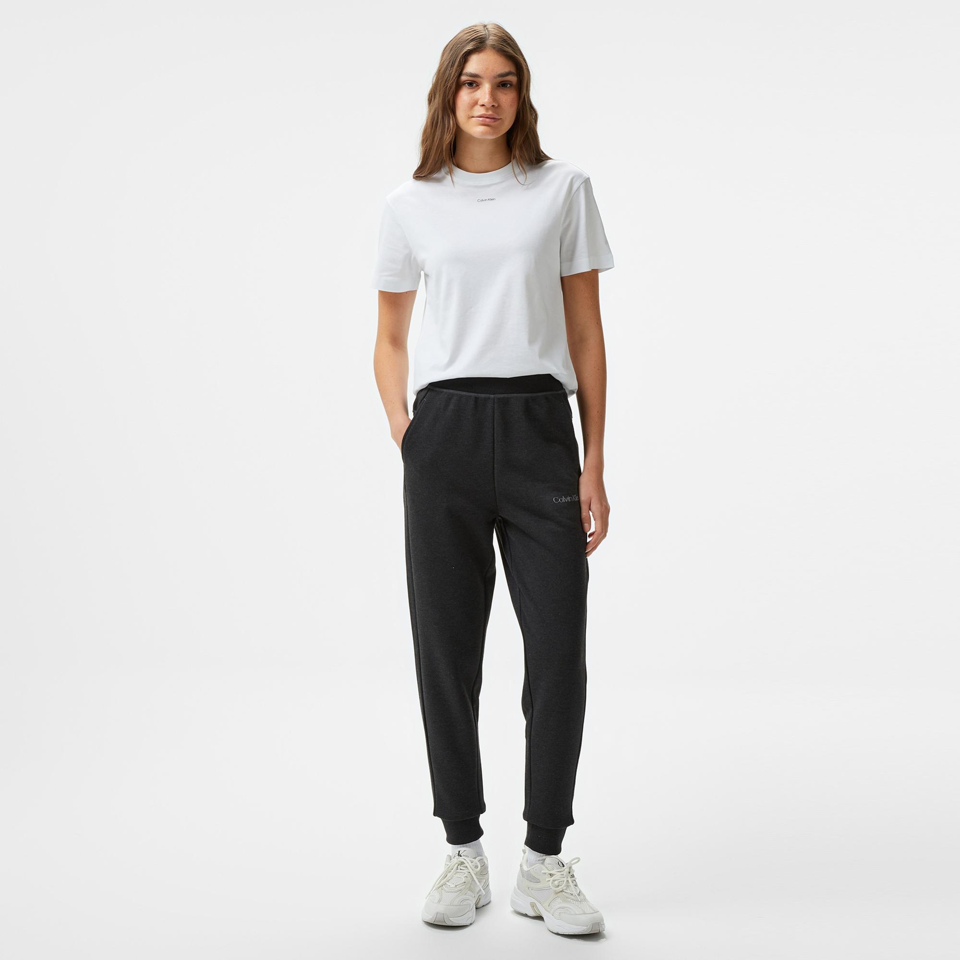 Calvin Klein Nano Logo Regular Kadın Beyaz T-Shirt