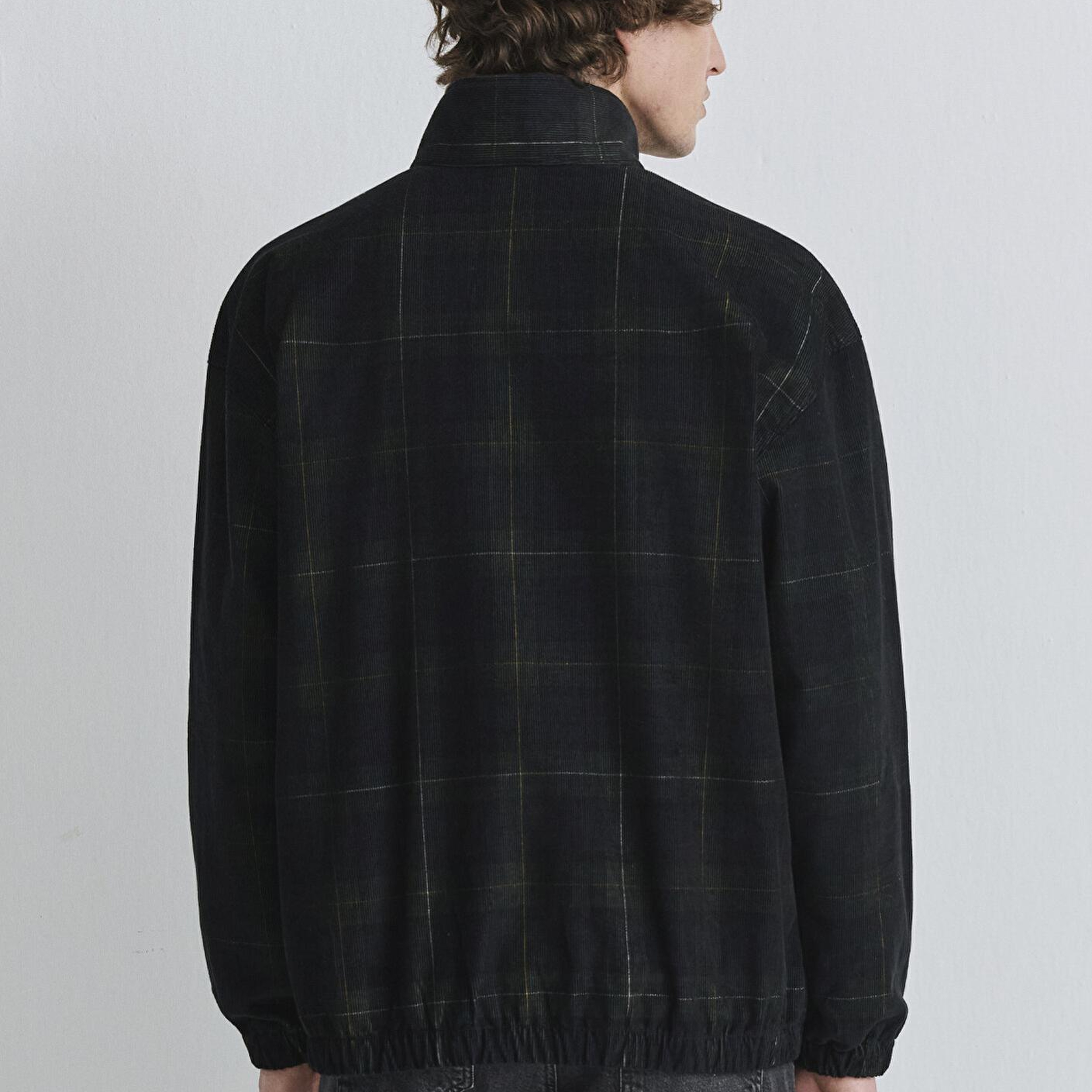 Mavi Yarı Fermuarlı Kareli Siyah Sweatshirt 0211777-91298