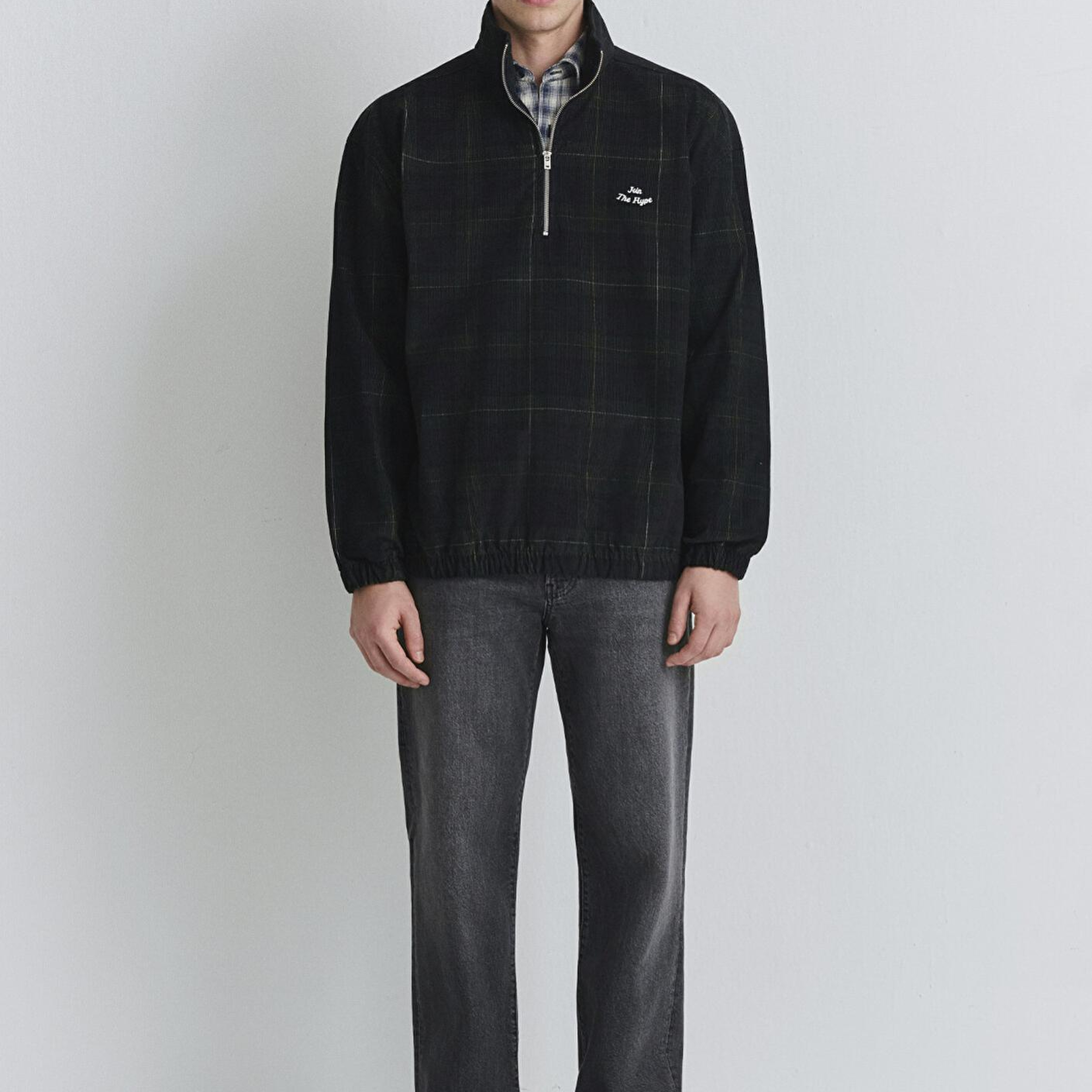 Mavi Yarı Fermuarlı Kareli Siyah Sweatshirt 0211777-91298