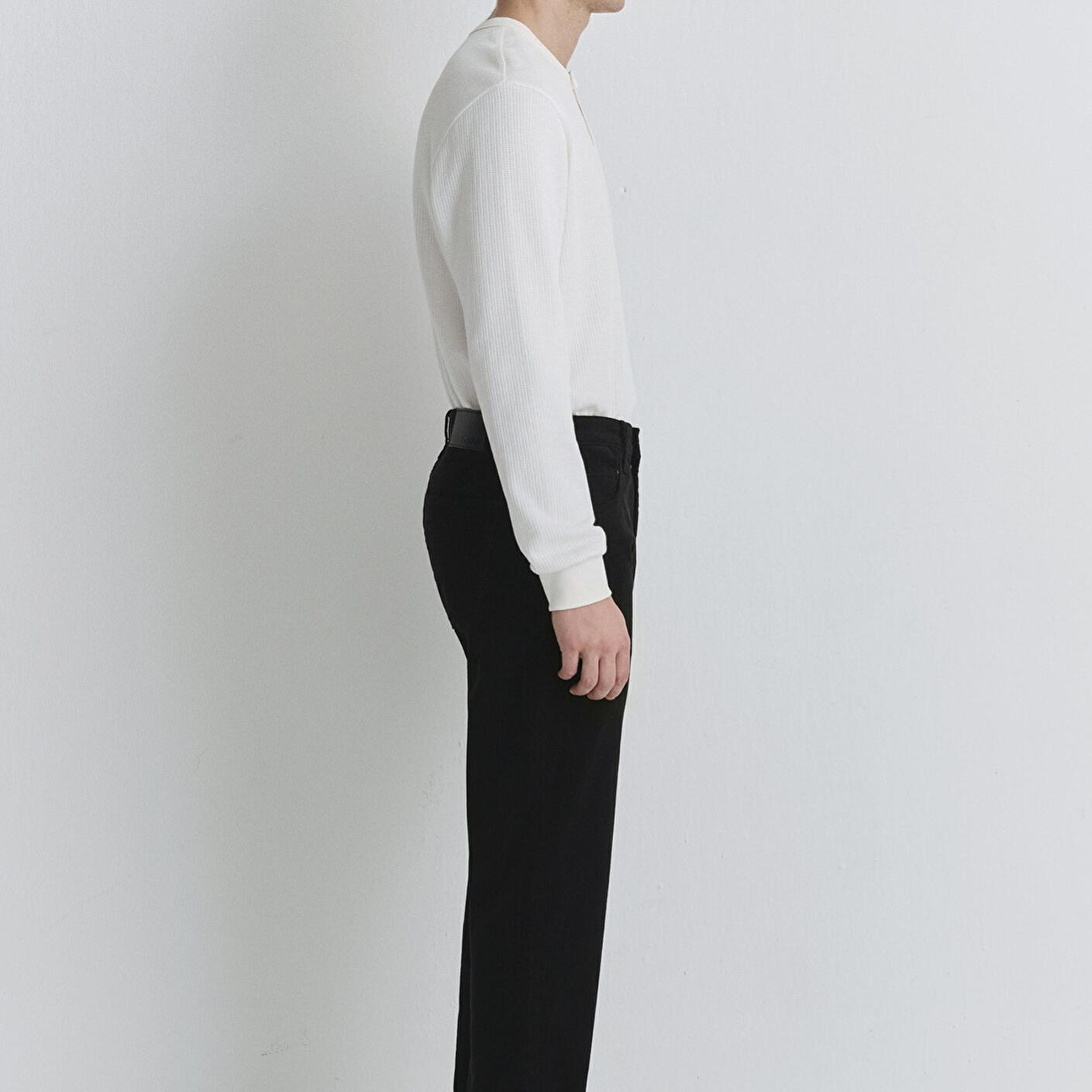 Mavi Lisbon Siyah Kadife Pantolon 0010039-30269