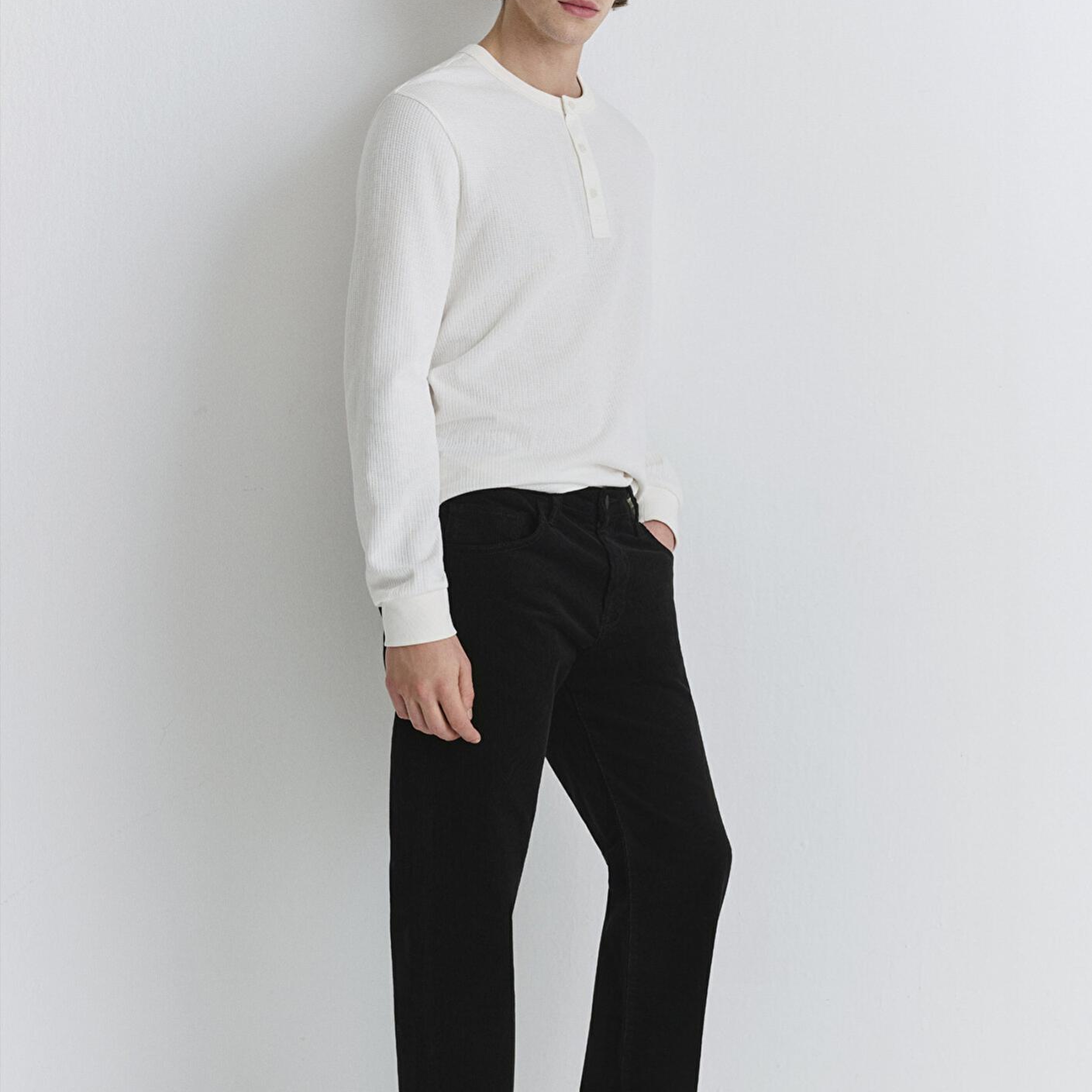 Mavi Lisbon Siyah Kadife Pantolon 0010039-30269