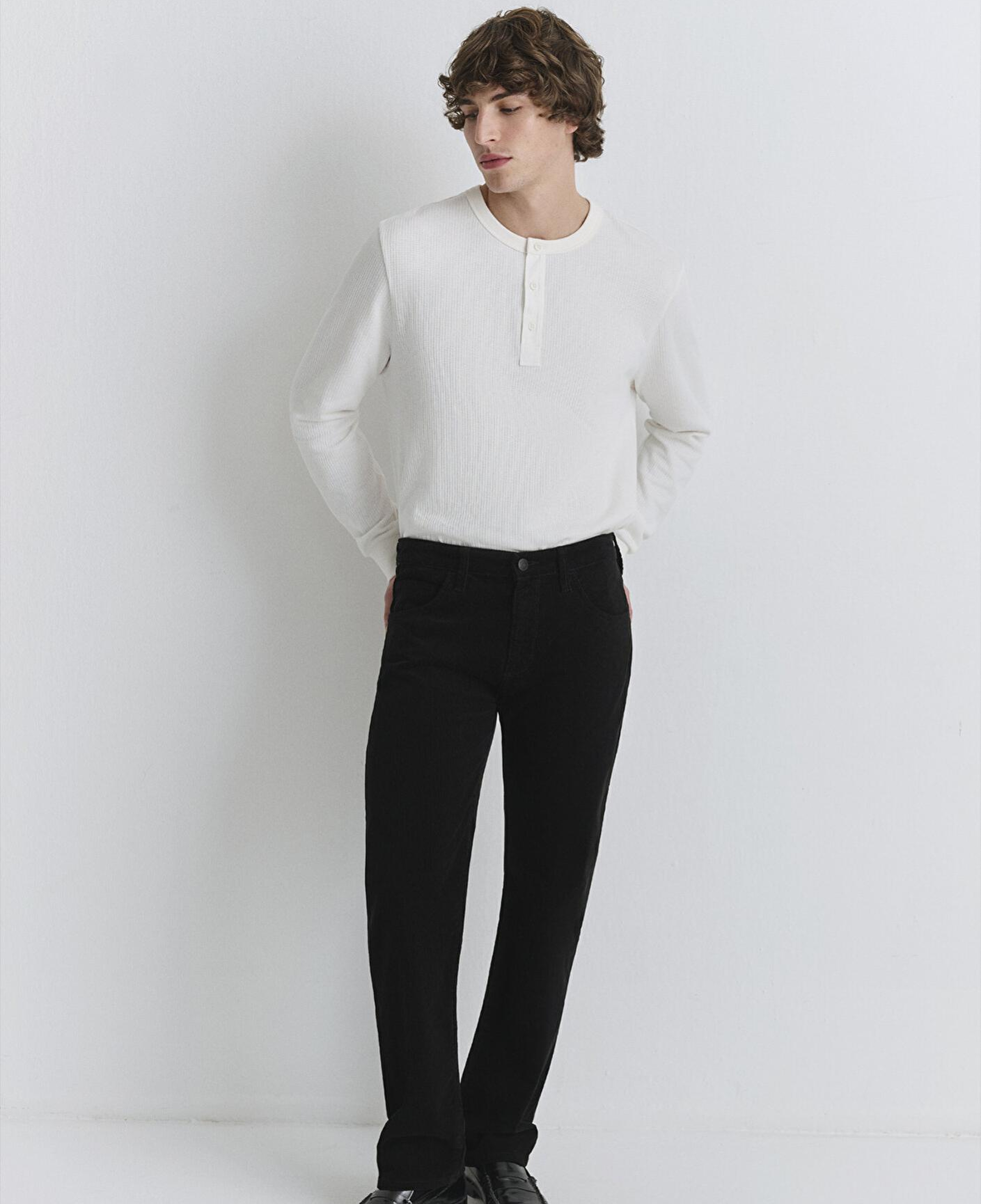 Mavi Lisbon Siyah Kadife Pantolon 0010039-30269