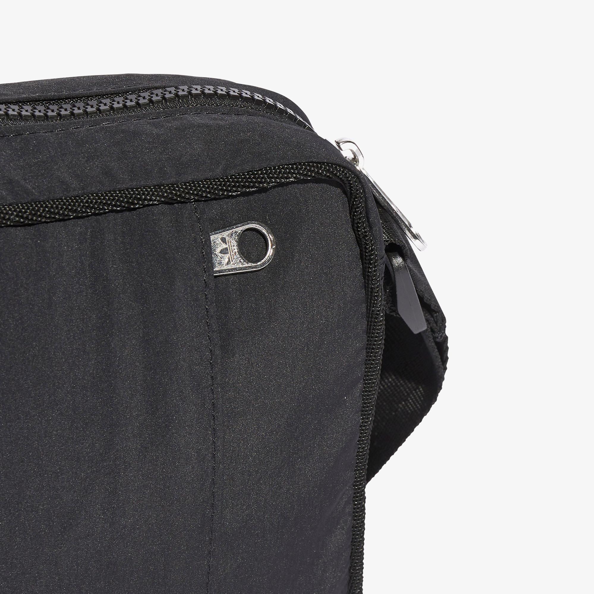 adidas Everday Icons Unisex Siyah Omuz Çantası