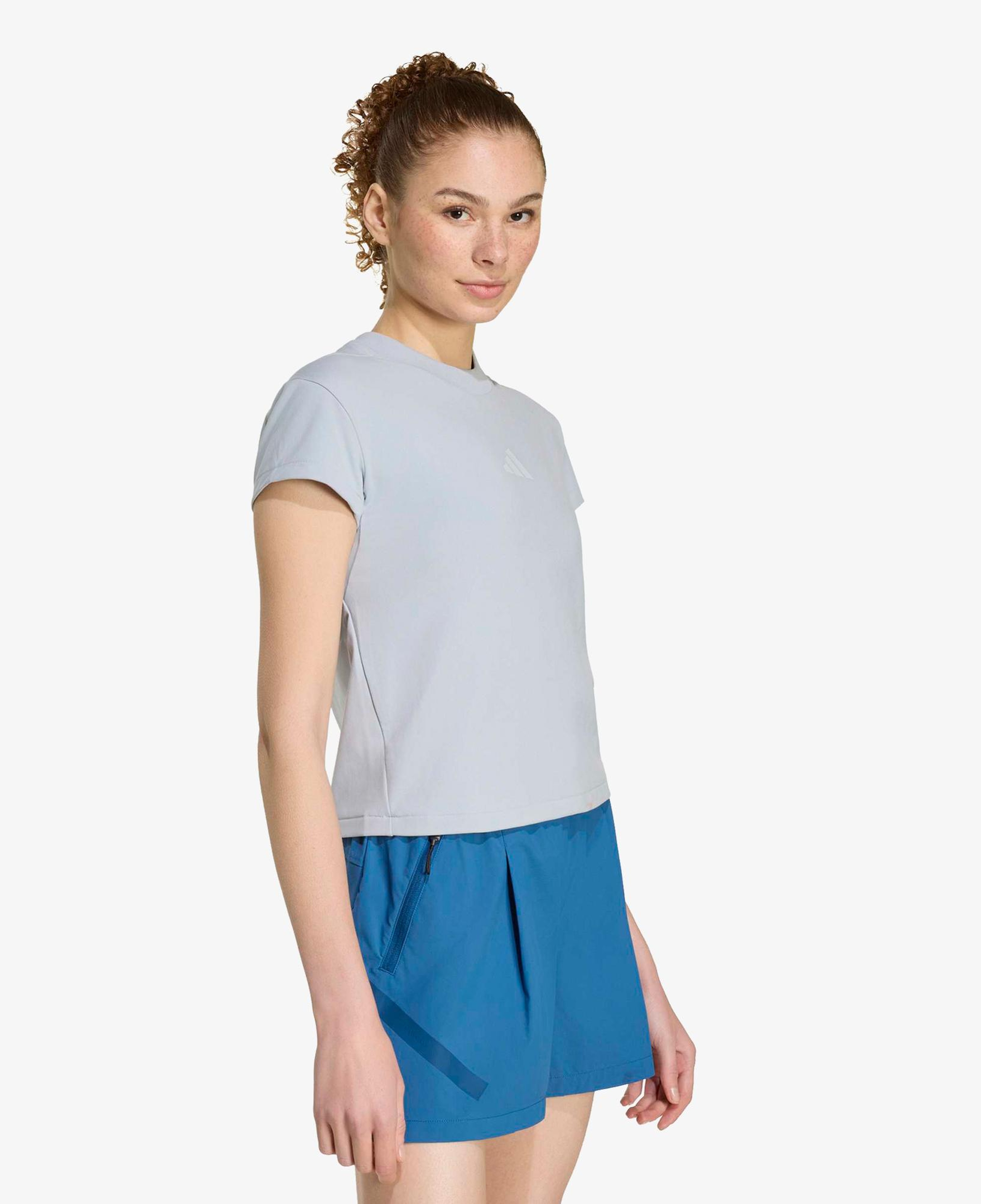 adidas Z.N.E Kadın Gri T-Shirt