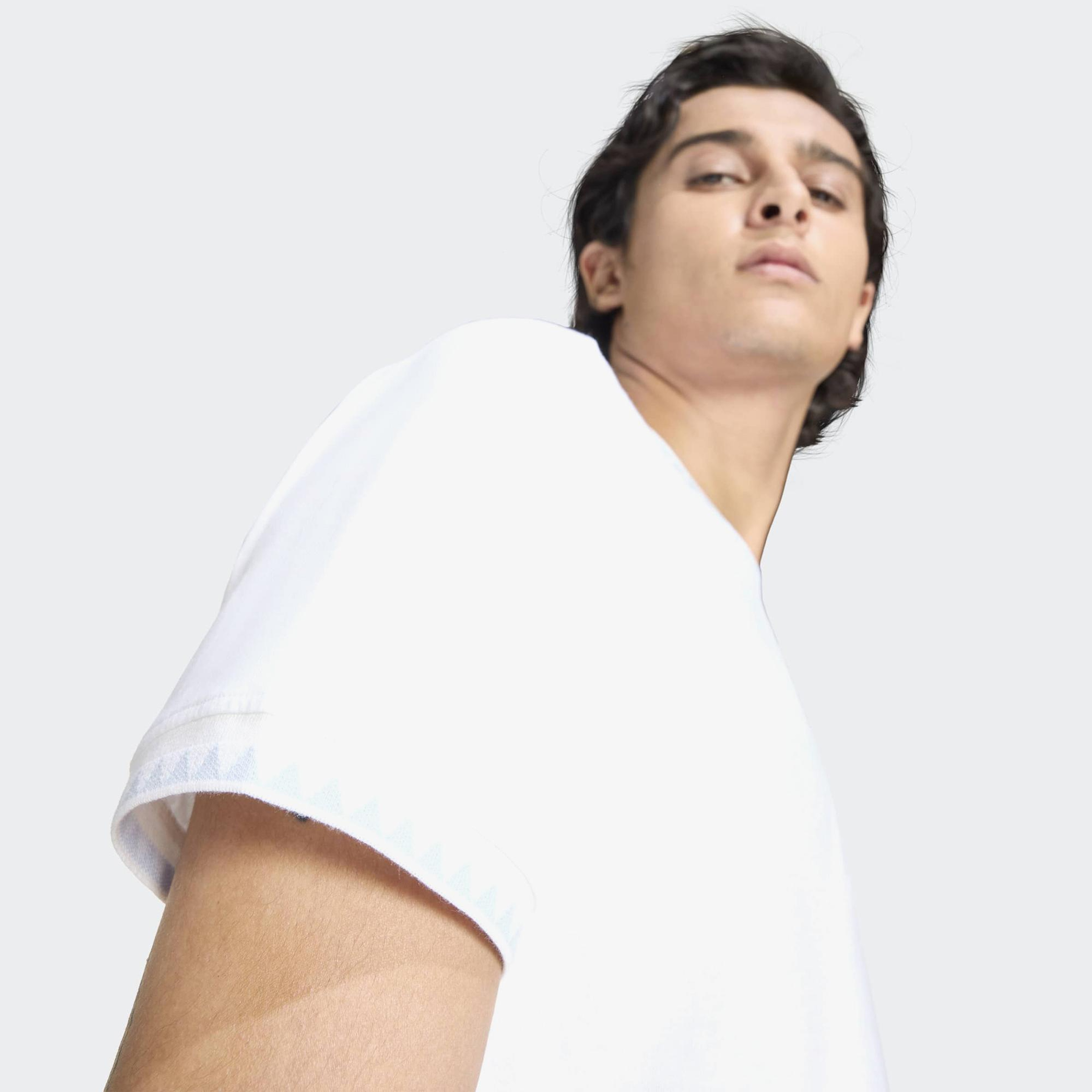 adidas Chest Erkek Beyaz T-Shirt