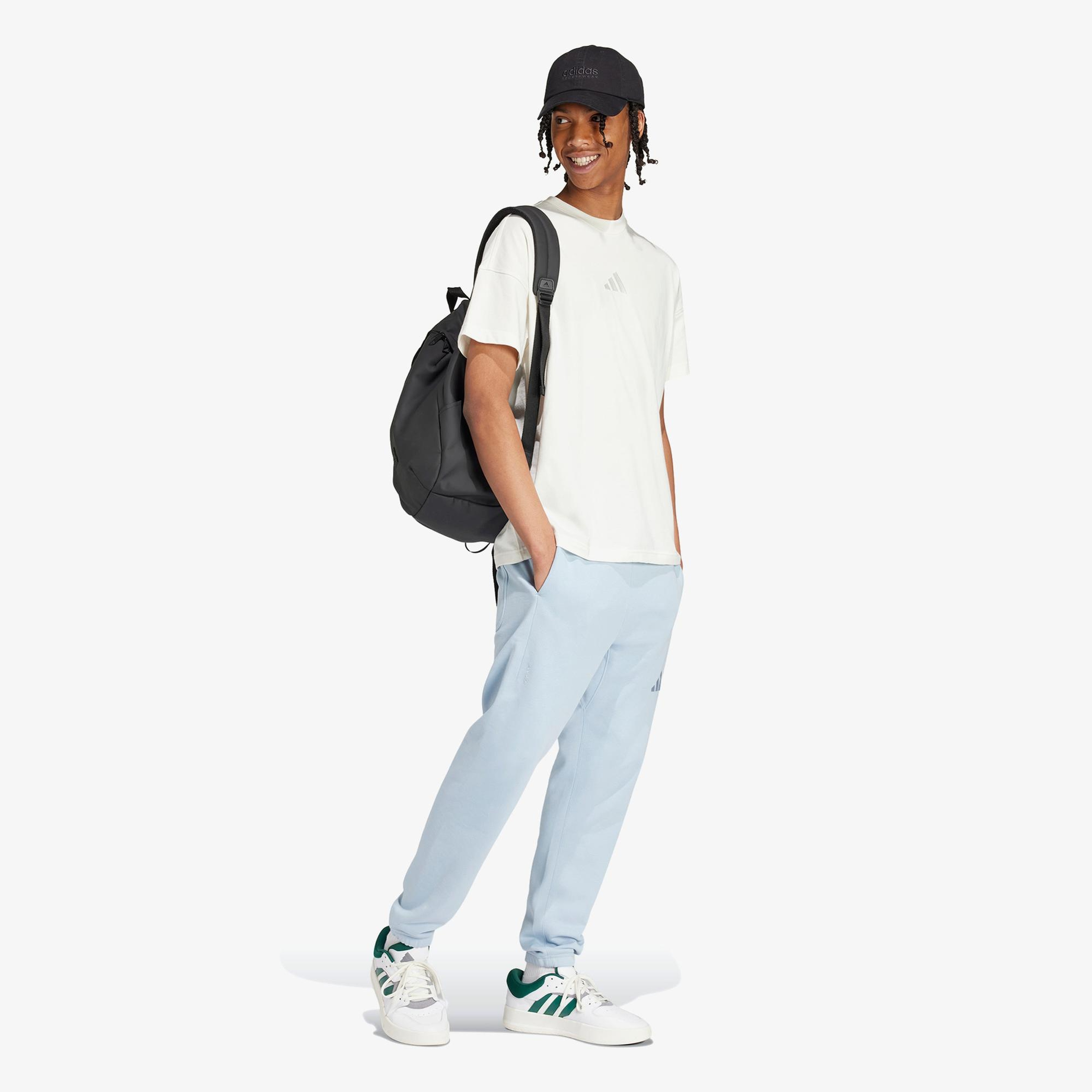 adidas Erkek Beyaz T-Shirt