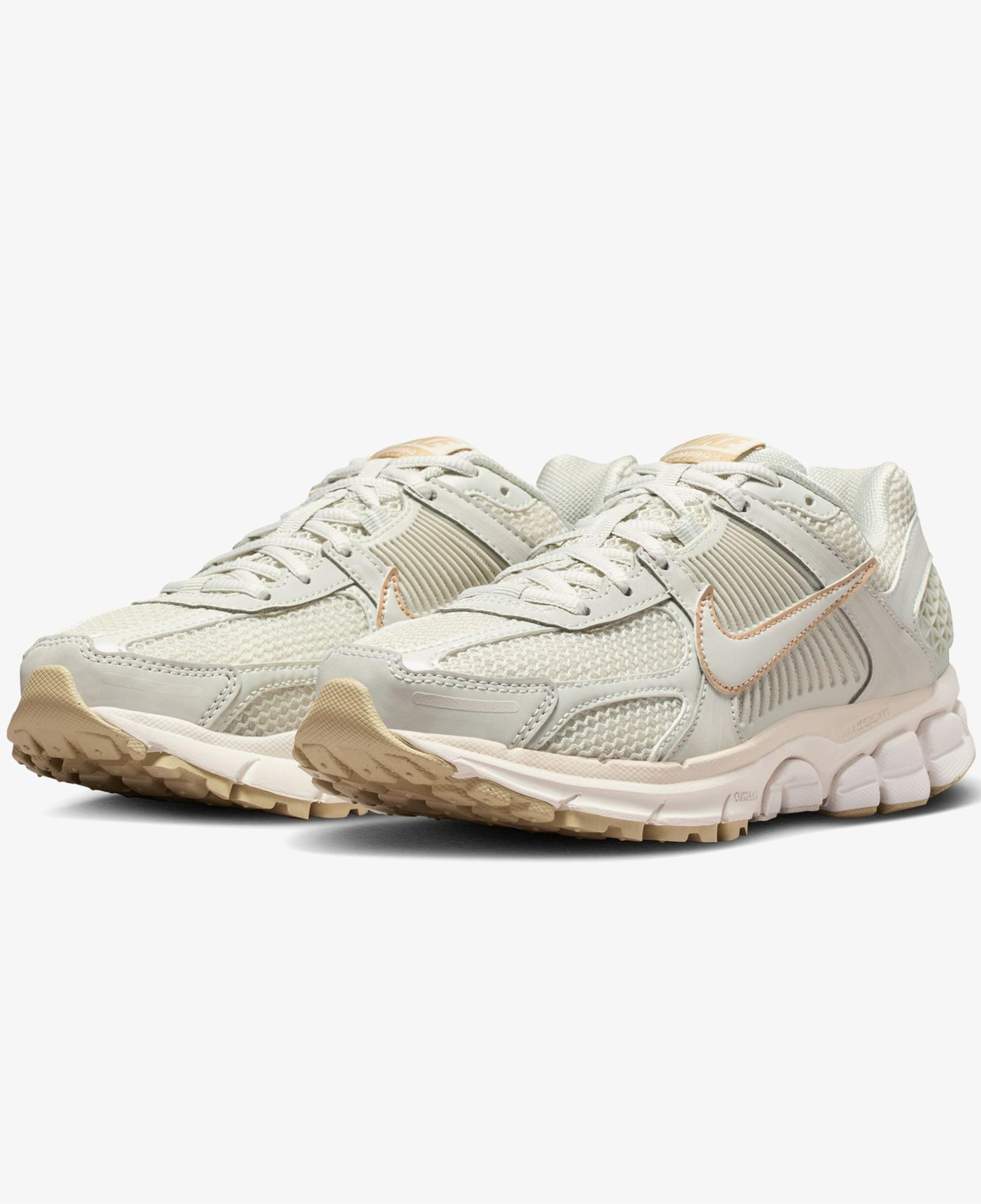 Nike Zoom Vomero 5 Kadın Krem Rengi Spor Ayakkabı