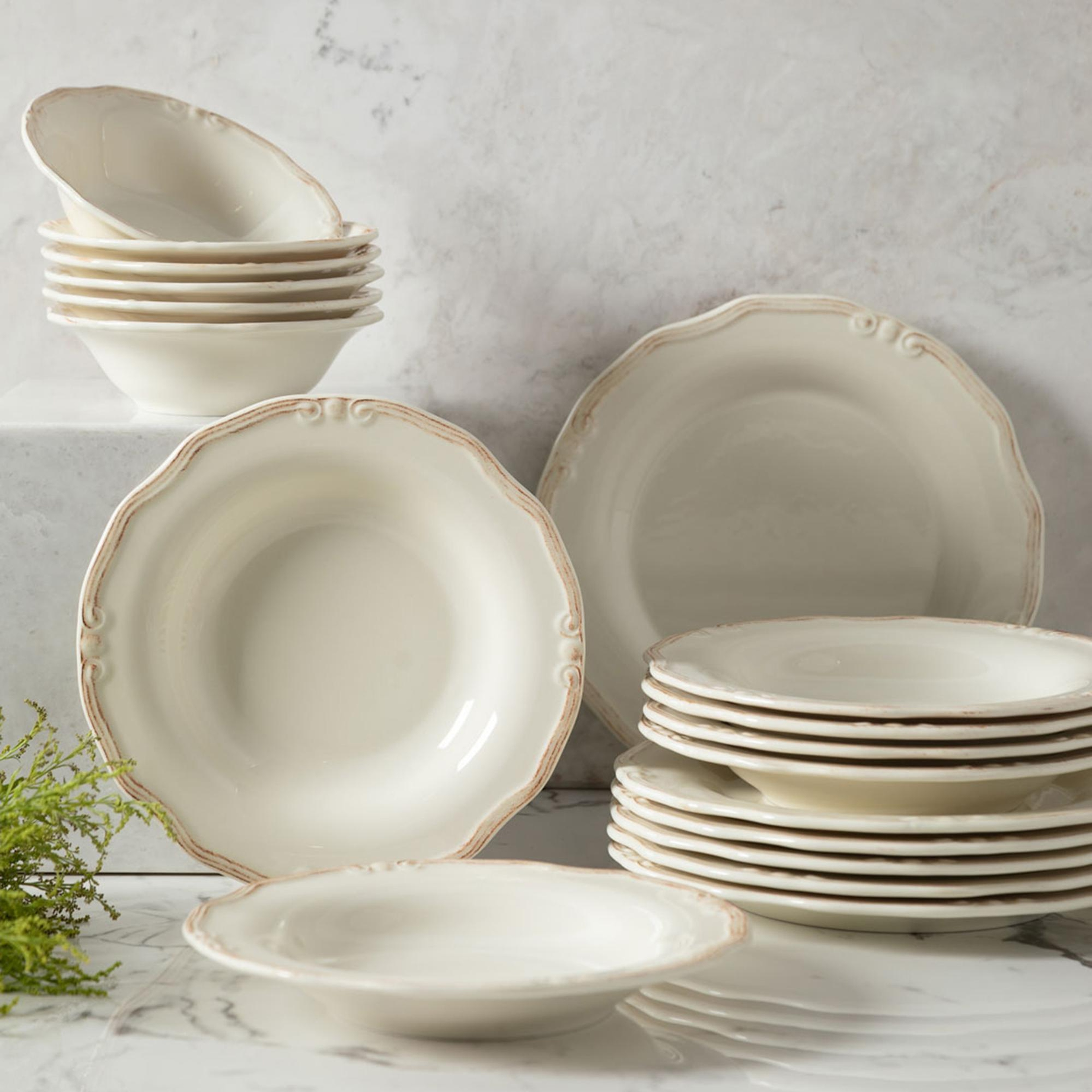 EKRU 18 PARÇA PORSELEN YEMEK TAKIMI