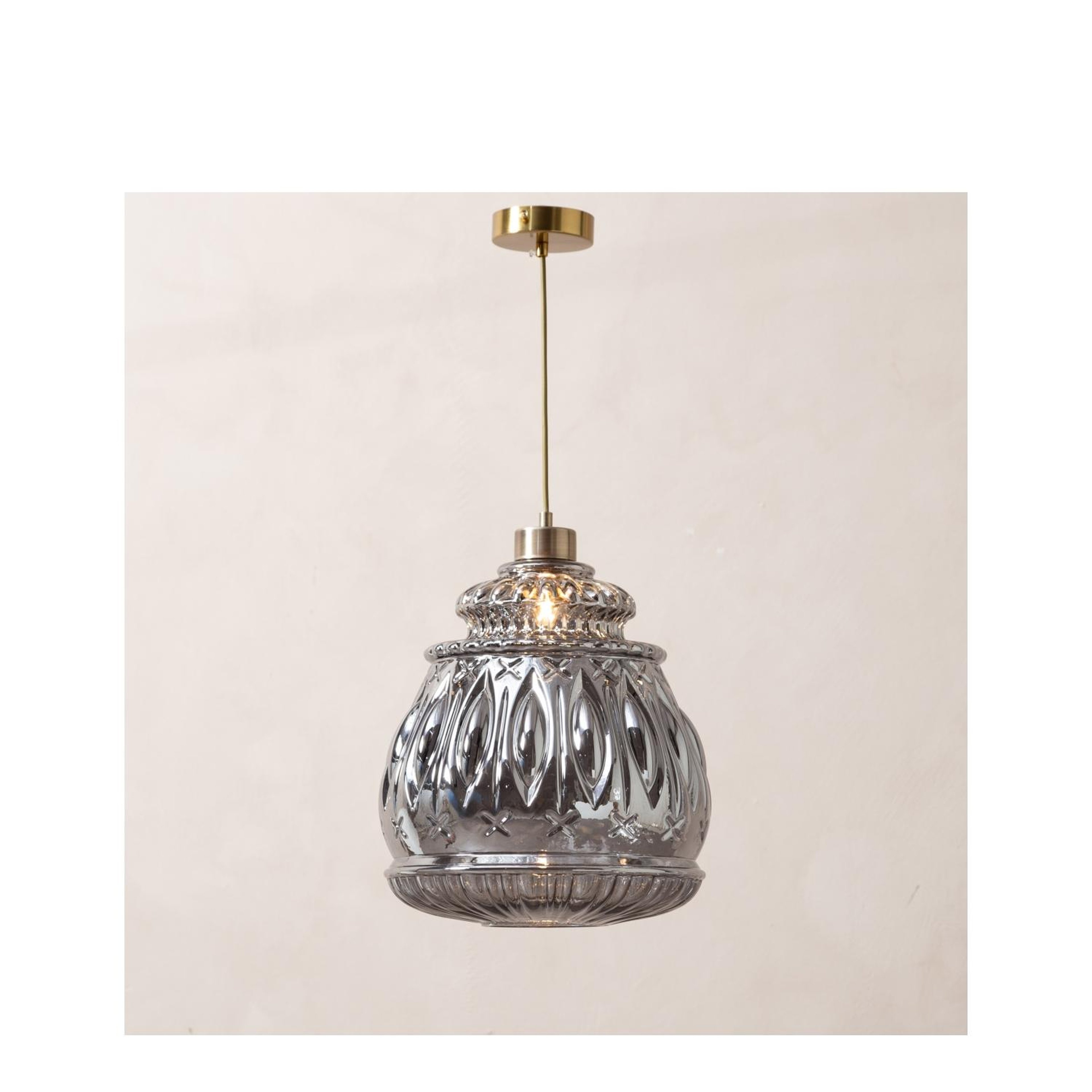 VERSAY II TEKLİ FÜME SARKIT