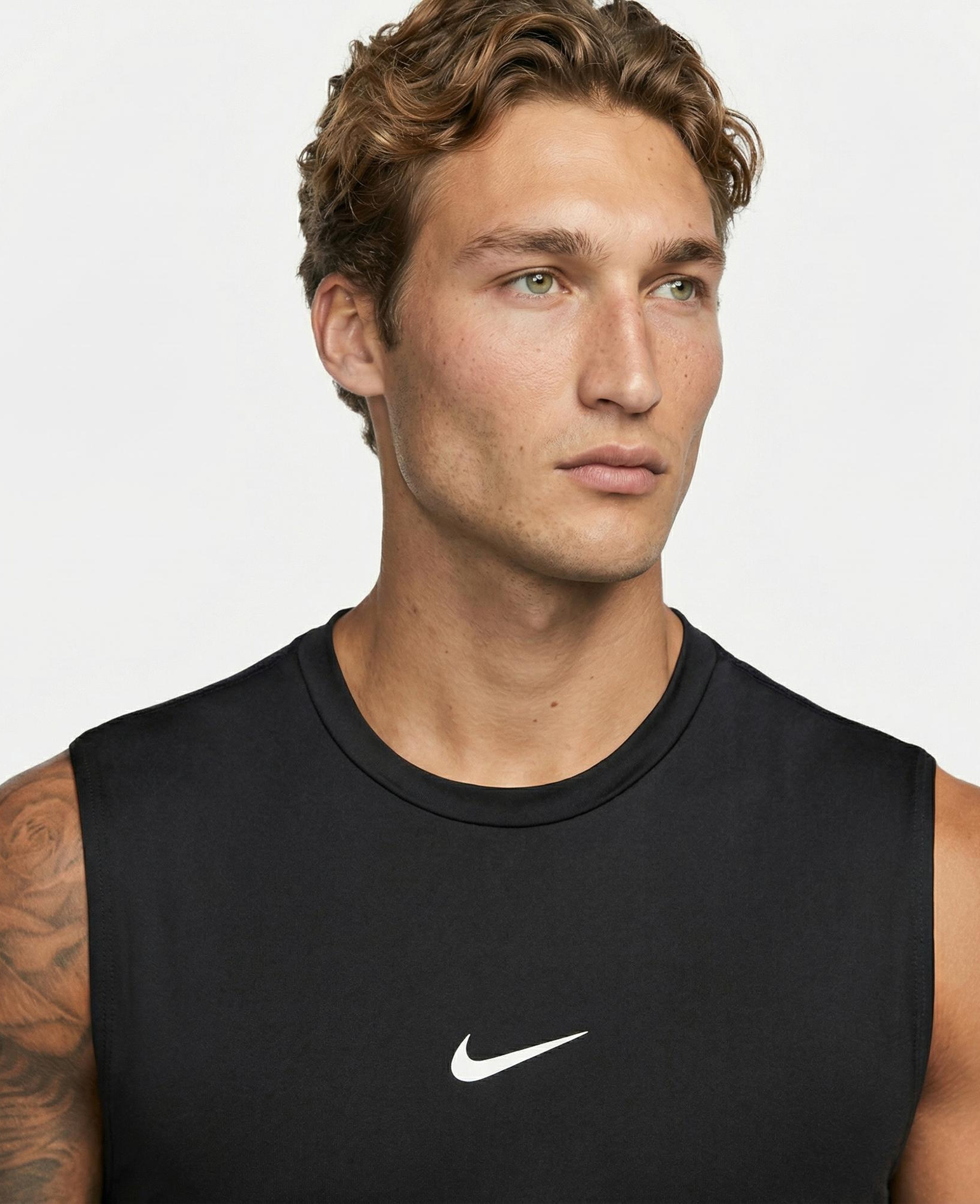 Nike Dri-Fit Top Tight Erkek Siyah Kolsuz T-Shirt